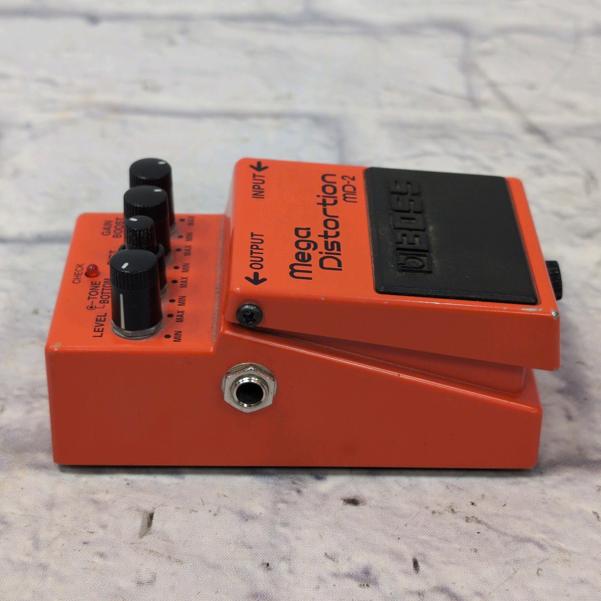 Boss MD 2 Distortion Pedal