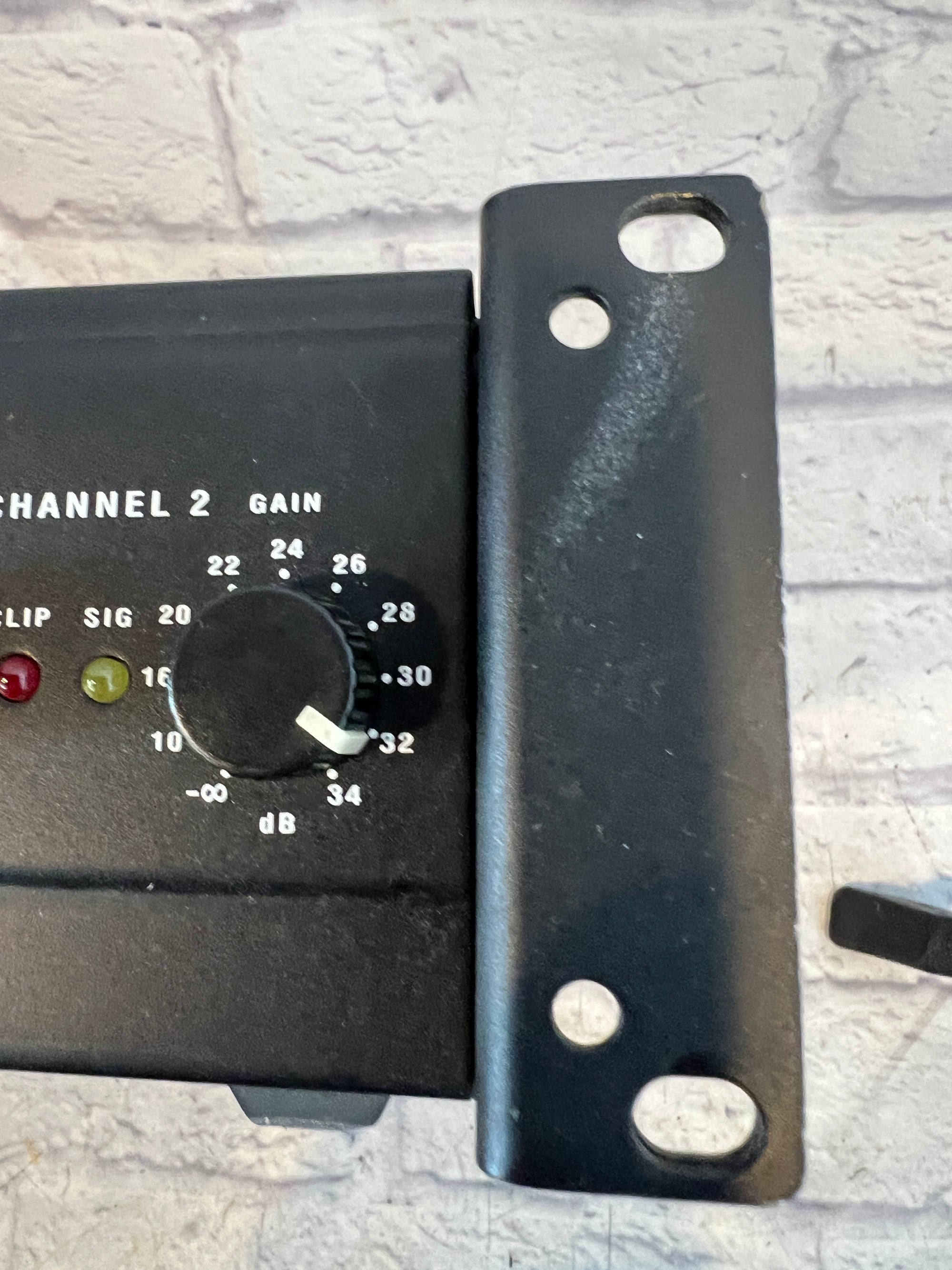 QSC RMX 2450 Power Amp