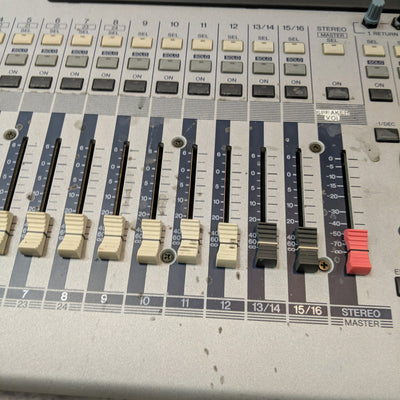 Yamaha 01V 16 Channel Digital Audio Console - AS IS
