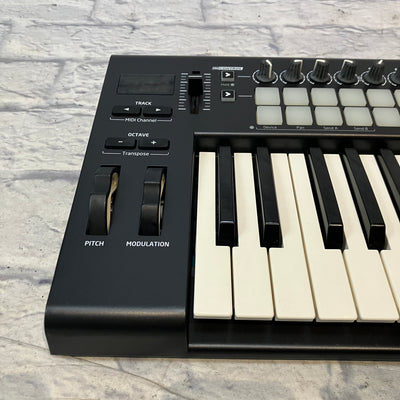 Novation Launchkey 25