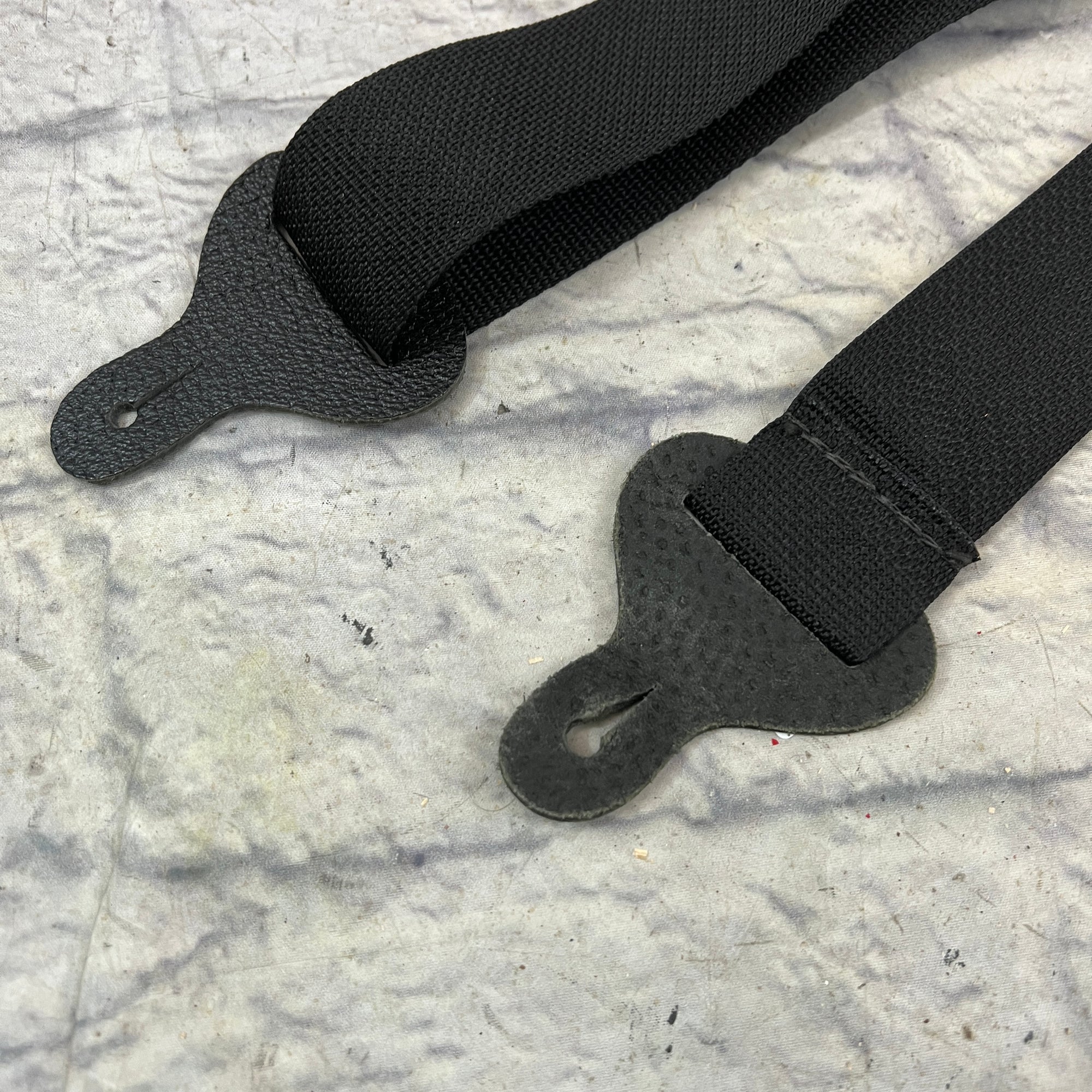 Unknown Black Nylon Guitar Strap