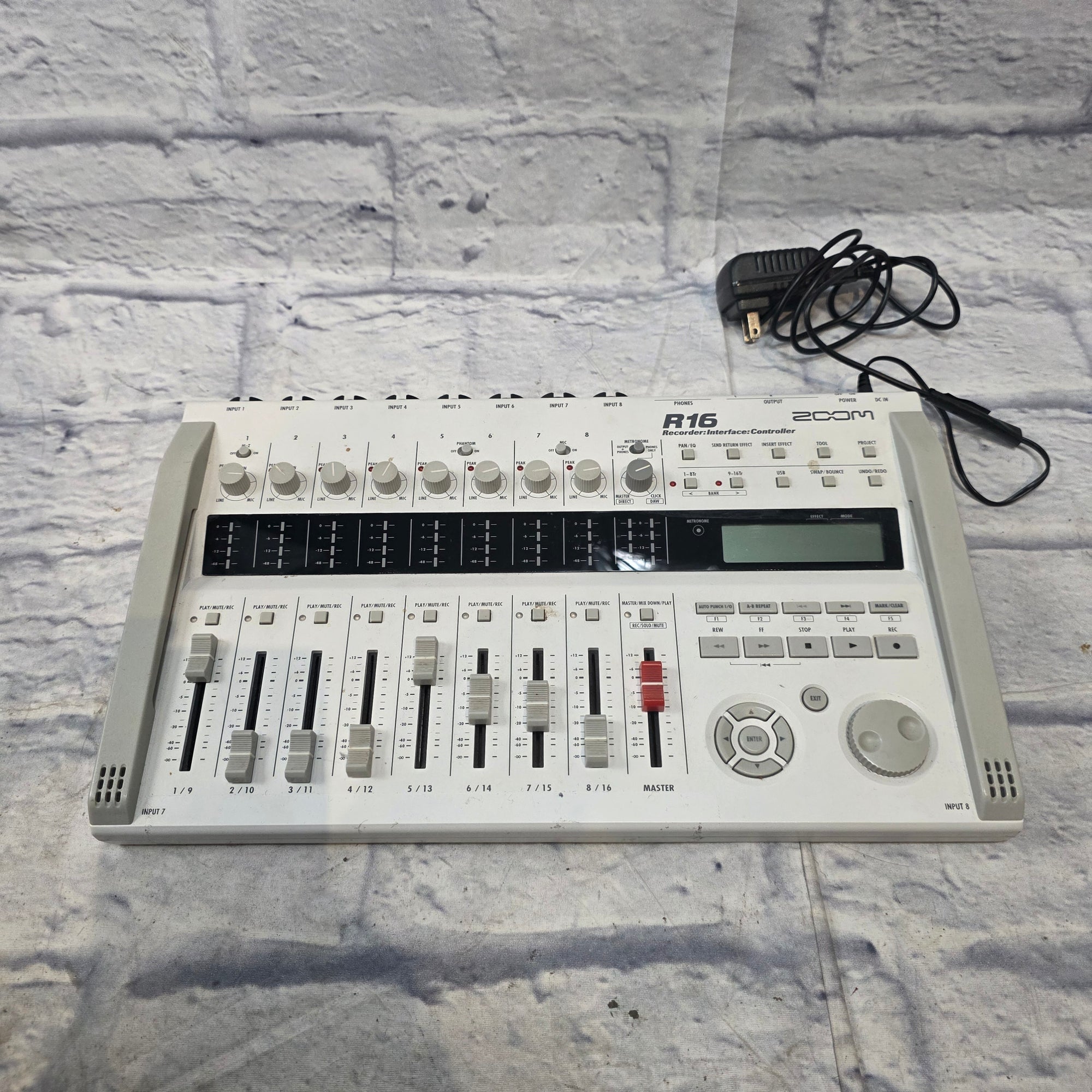 Zoom R16 Audio Interface