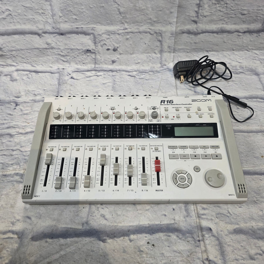 Zoom R16 Audio Interface