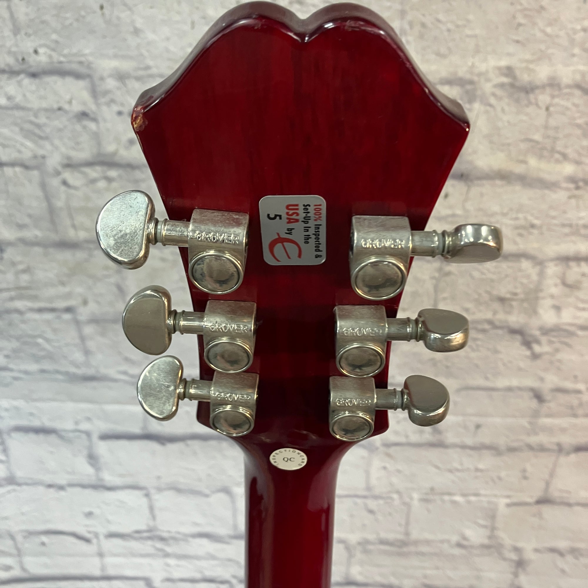 Epiphone Dot CH with Bigsby Vibrato