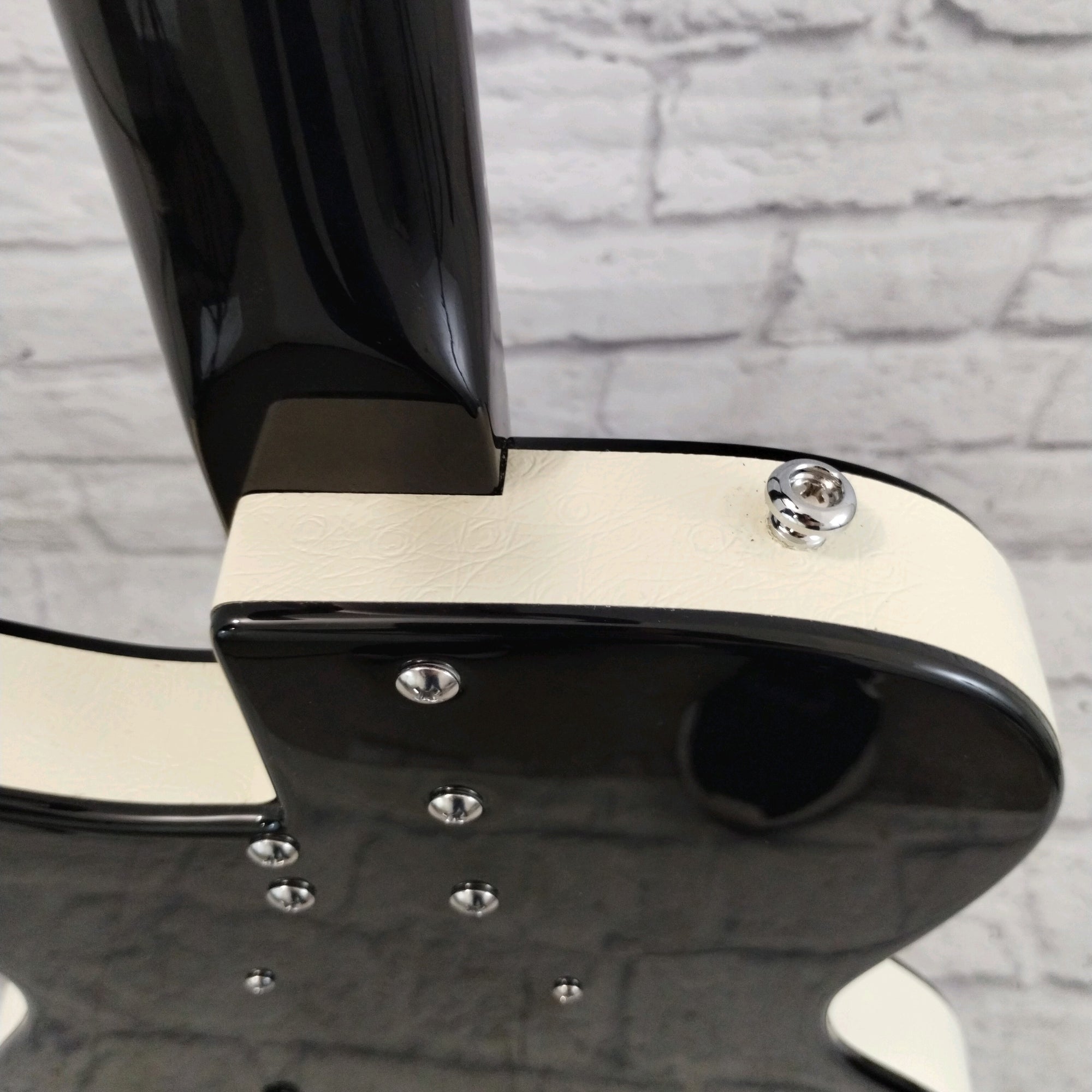 Danelectro 56' Baritone Guitar