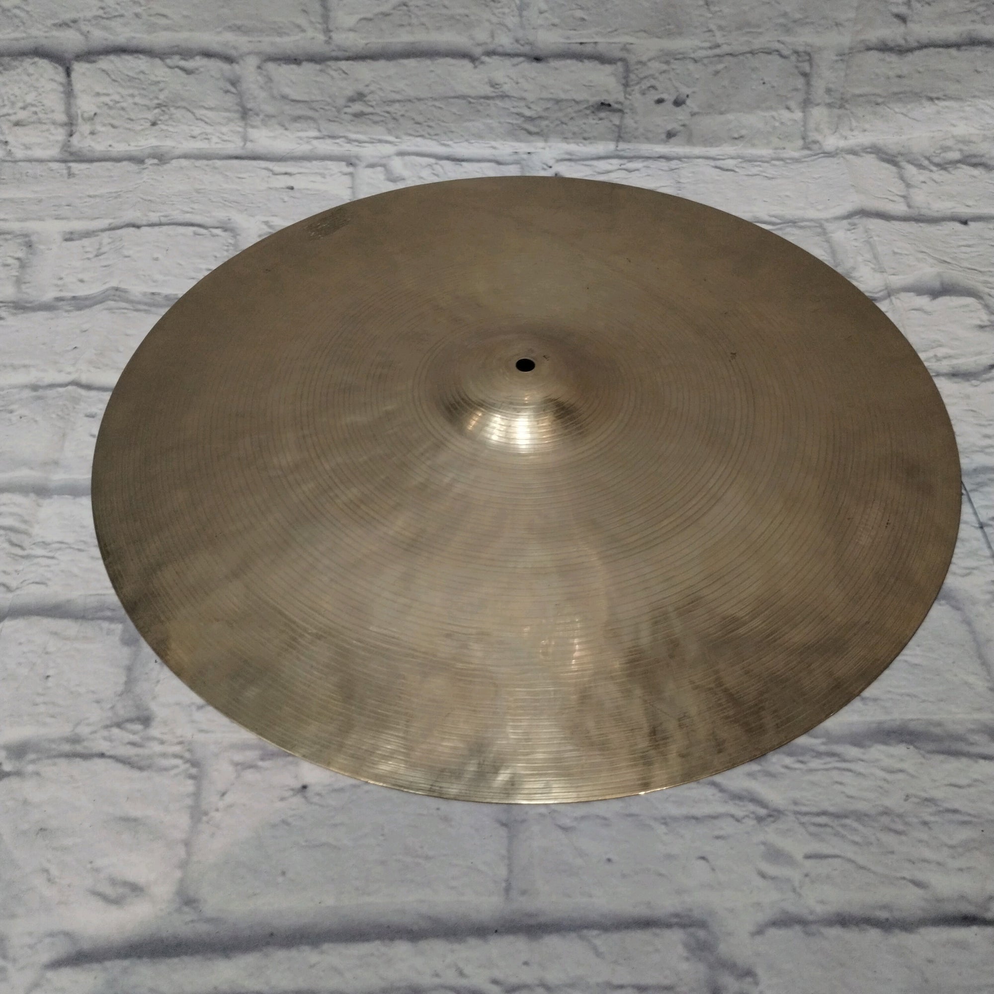 Wuhan 24" Medium Thin Crash Cymbal