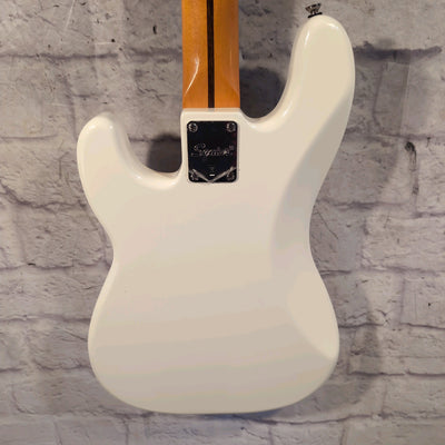 Squier Classic Vibe '60s Precision 4 String Bass - Olympic White