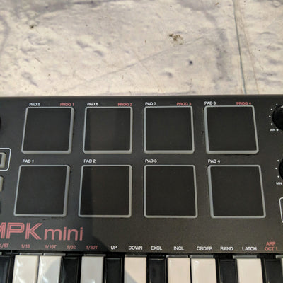 Akai MPK Mini Controller