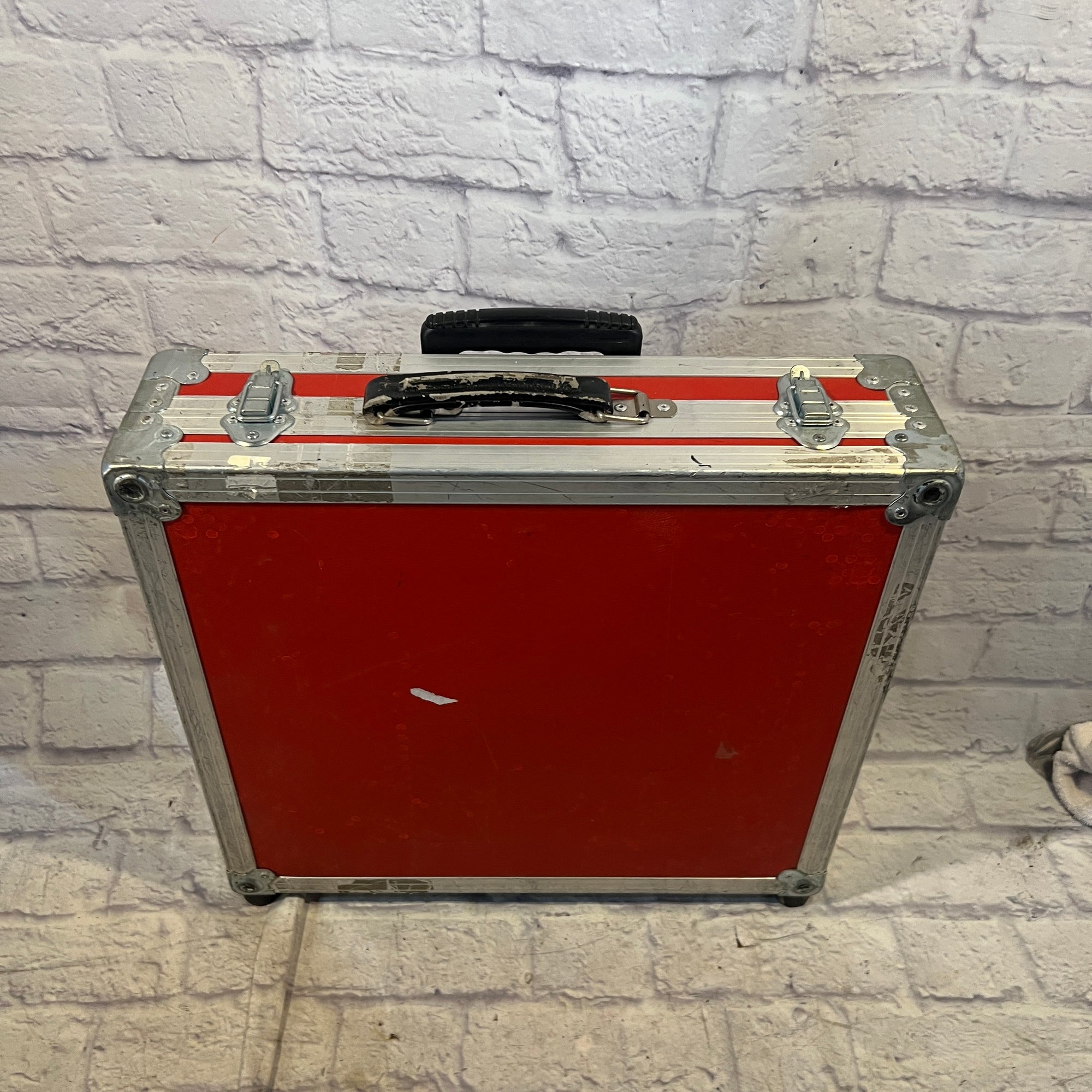 Unknown Accessory Case with Telescoping Handle and Wheels DJ Case