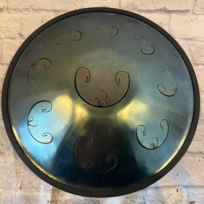 Rav Vast Indigo B Onoleo Tongue Drum with Bag.