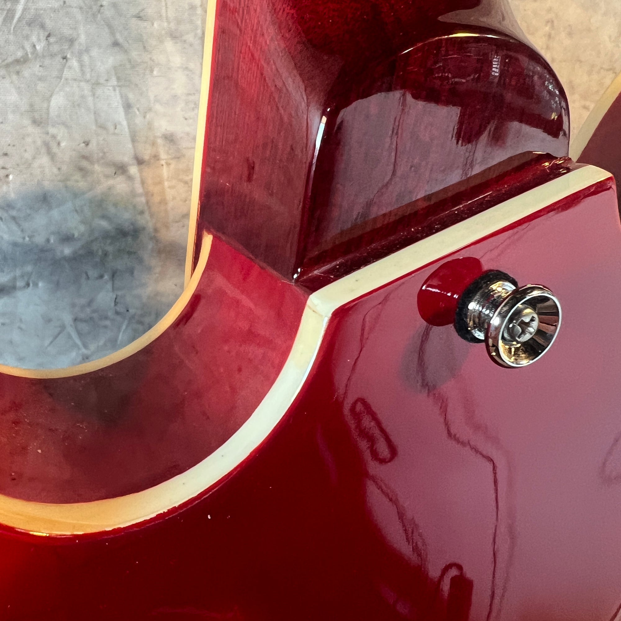 Vintage (Brand) VSA500CR Semi Hollow Semi Hollow