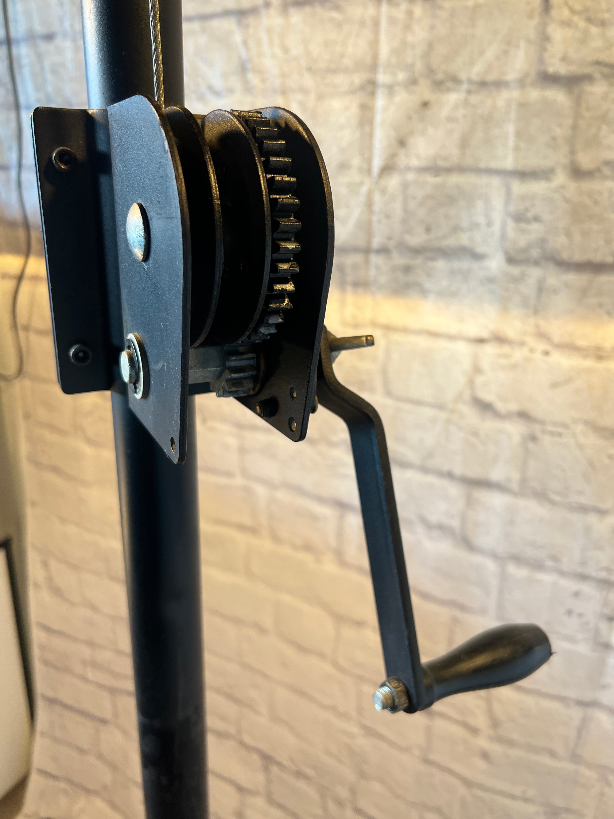 Unknown Crank Adjustment Speaker Stand