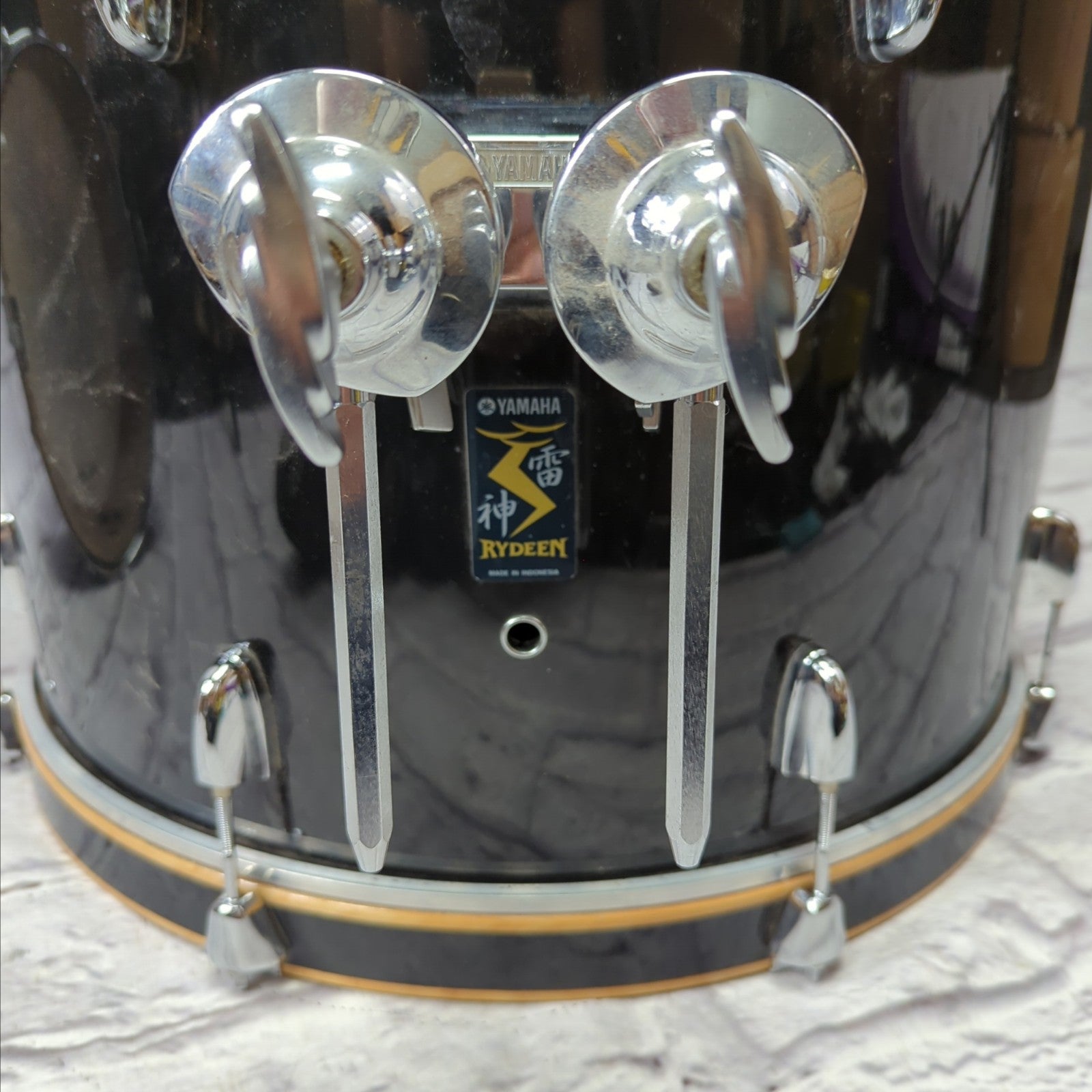 Yamaha Rydeen 5pc Drum Kit 22 12 13 16 with 14in Snare