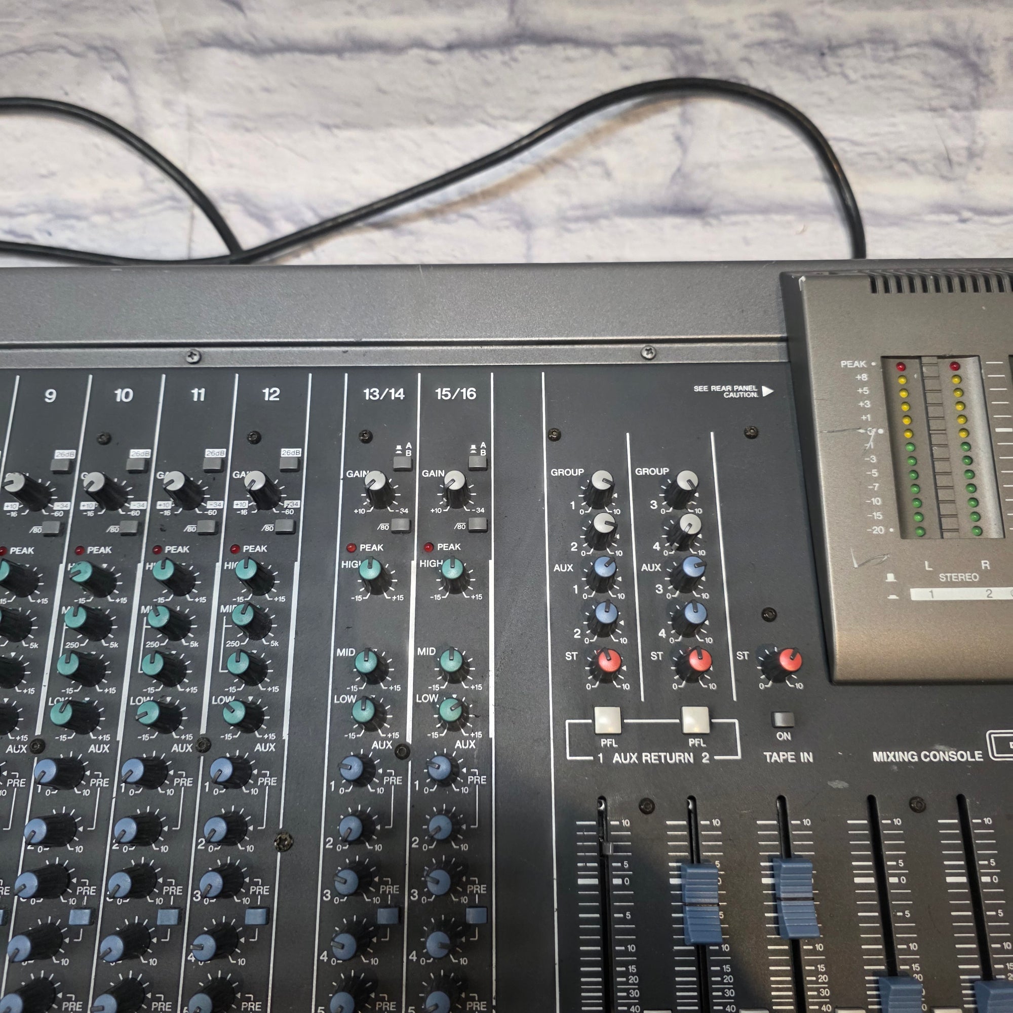 Yamaha GF16 / 12 Mixer