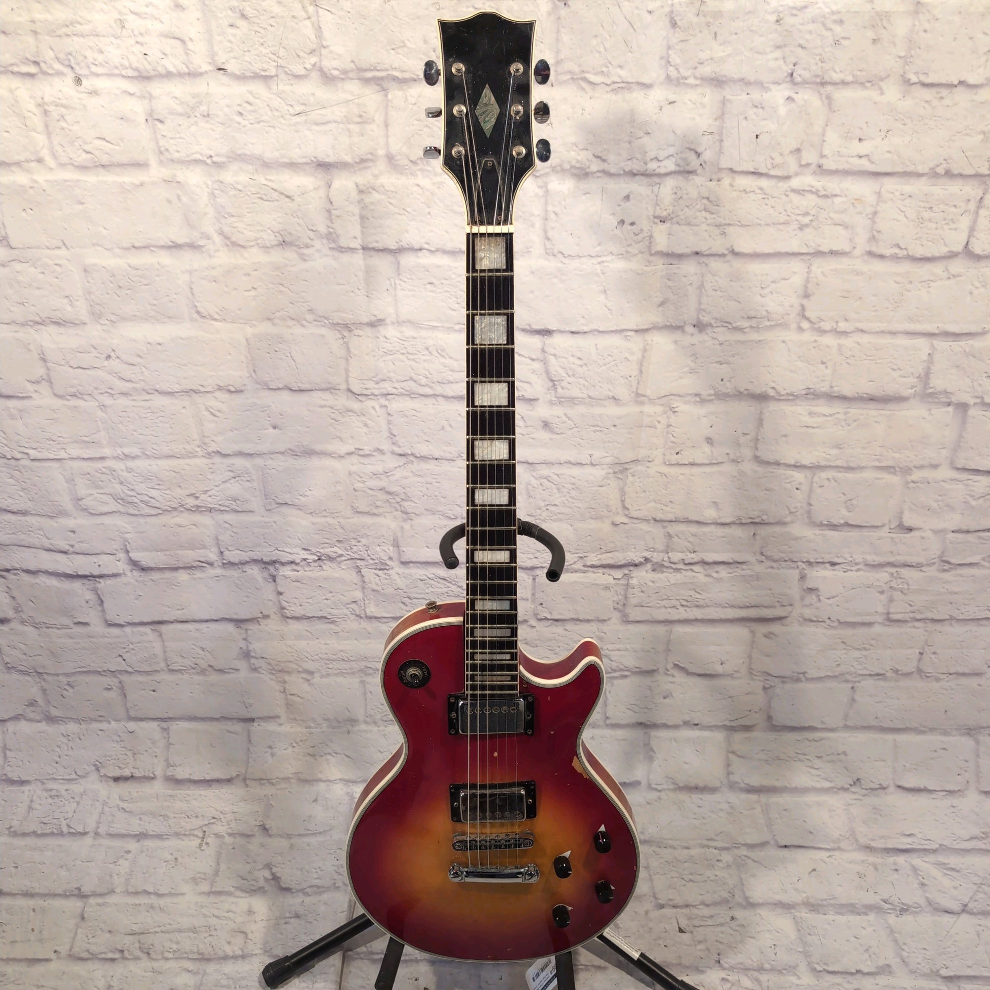 Unknown Cherry Burst Les Paul Electric Guitar