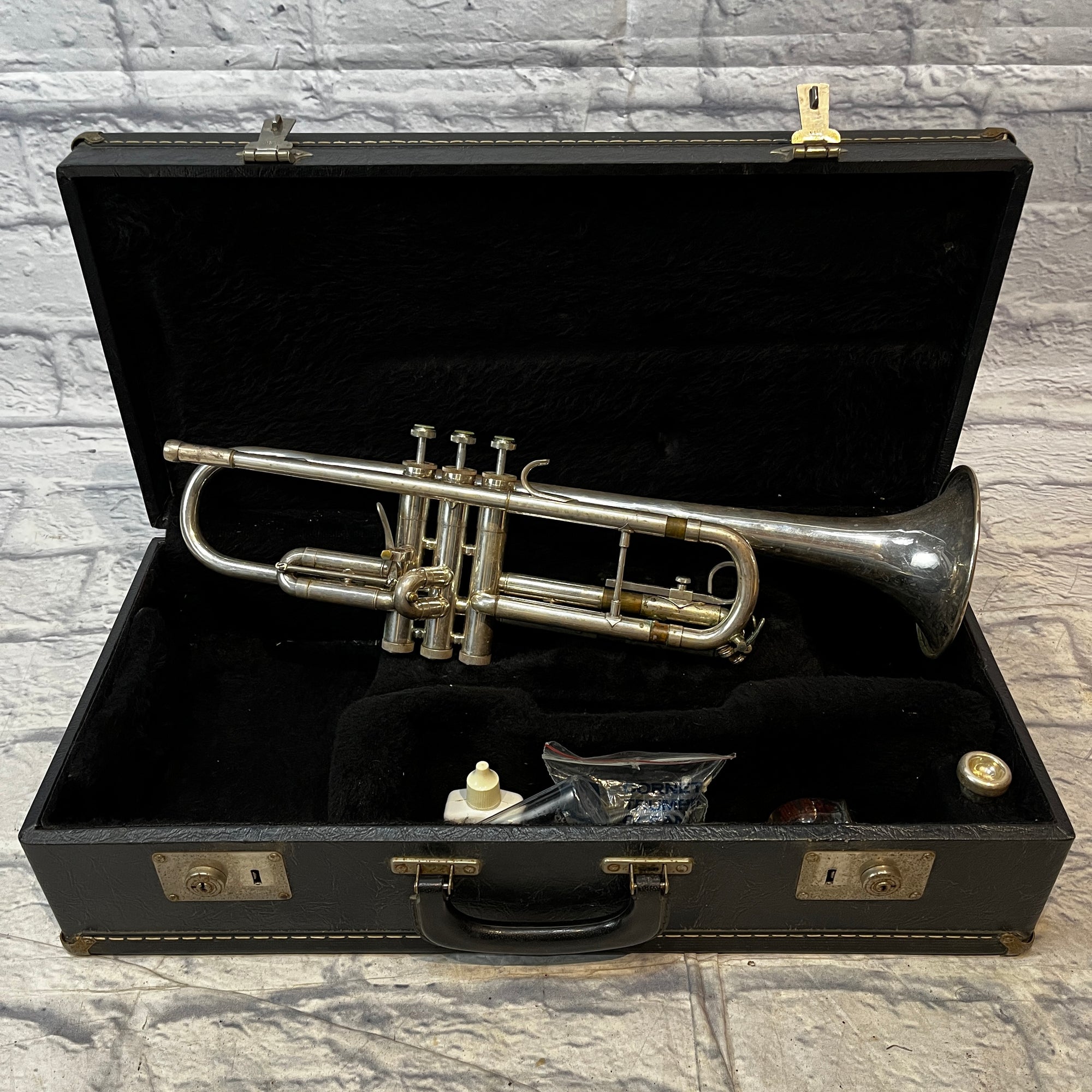 Vincent Bach Mercedes II Silver Trumpet