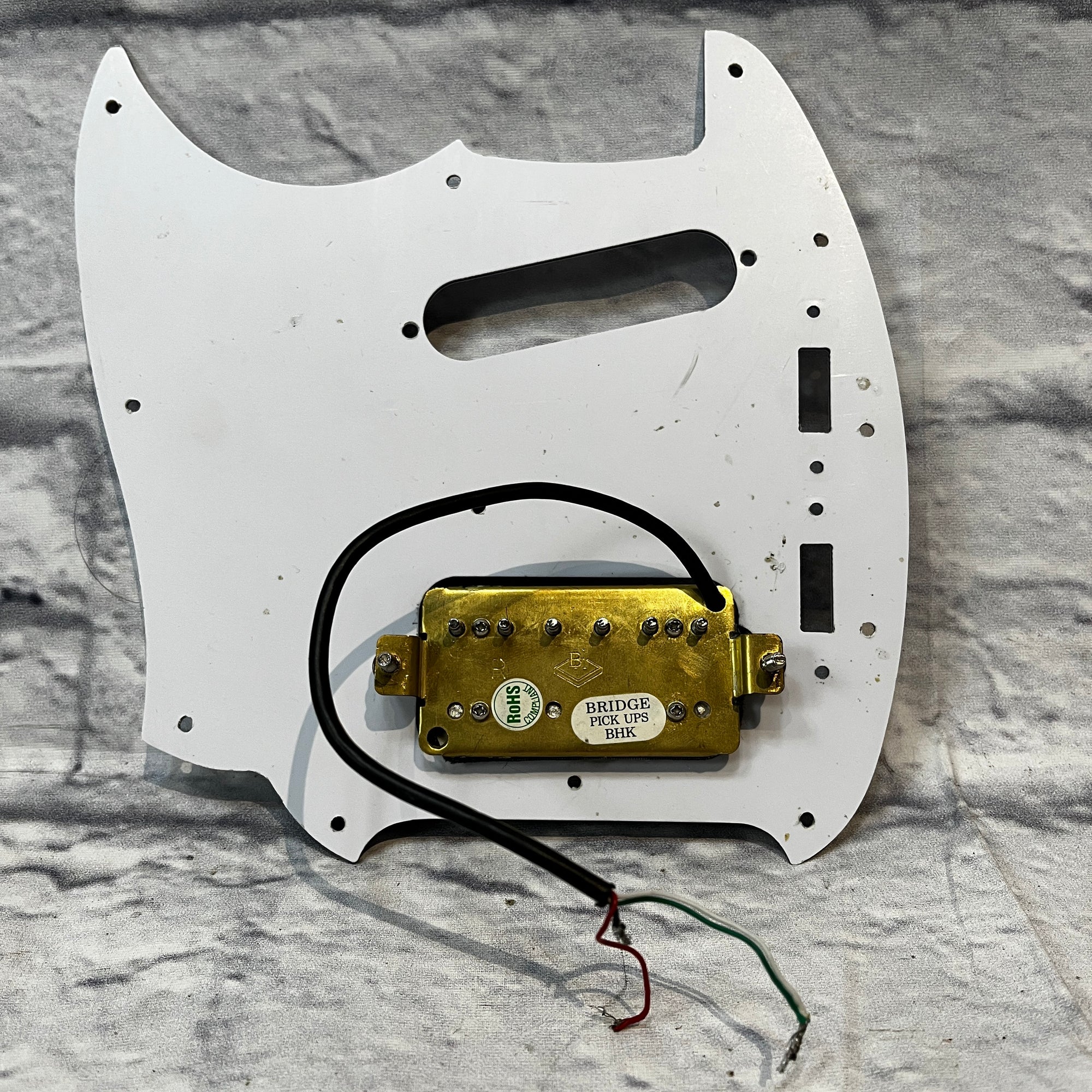 Unknown Pearloid Mustang HS Pickguard