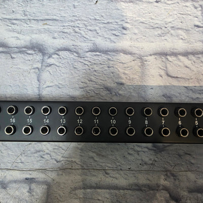 Neutrik NYS-SPP-L Rack Patchbay