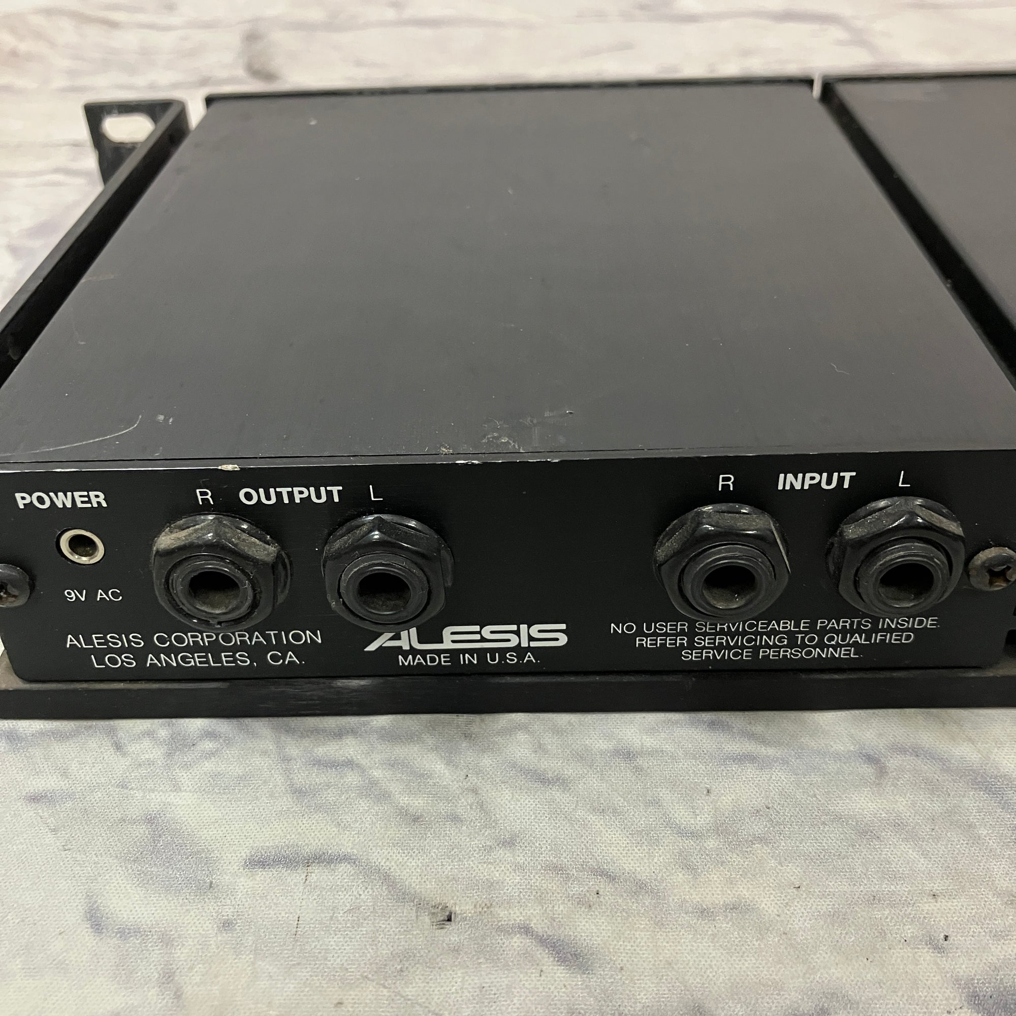 Alesis Micro Limiter (Formerly Set of Three Micro Effects)