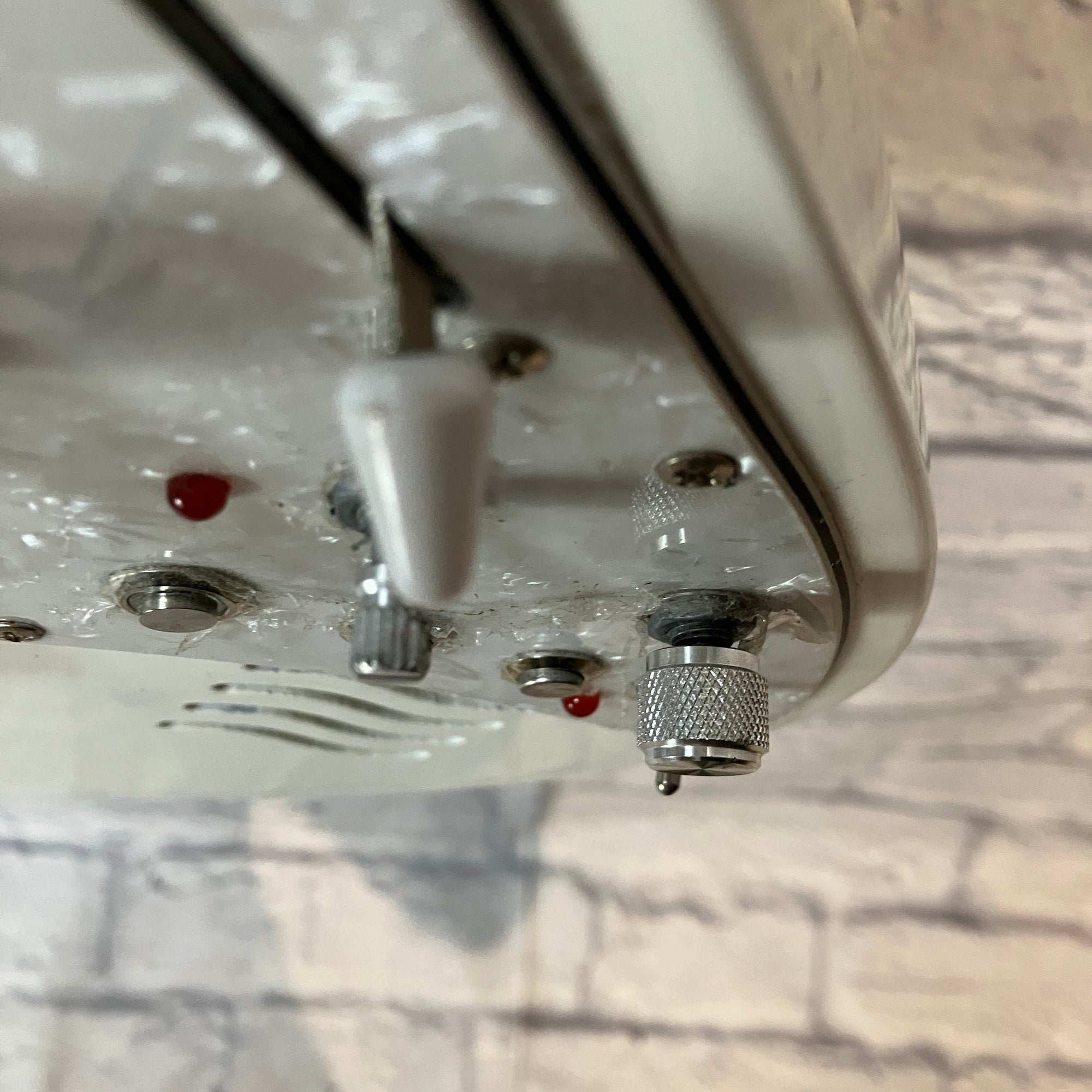 C&G Thunder EFB1 Electric Guitar - White