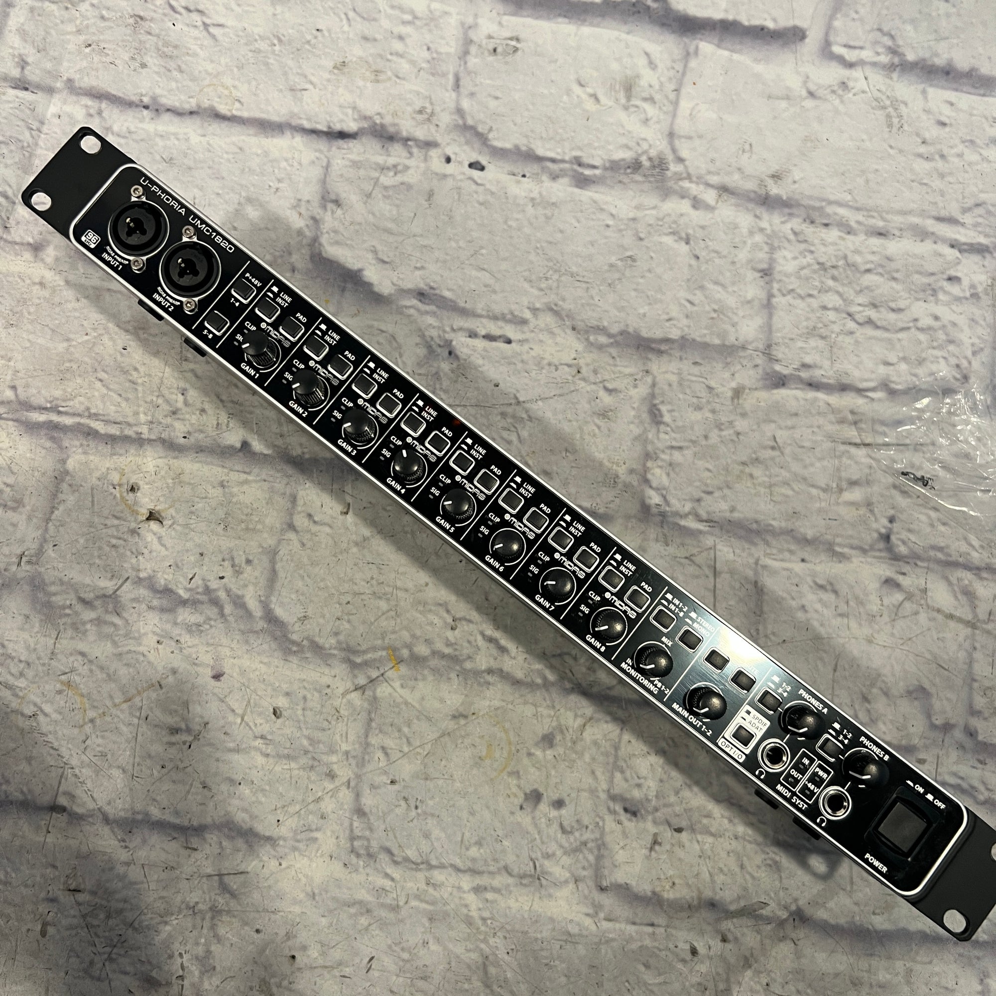 Behringer UMC1820 U-Phoria USB 2.0 Rack Mount Audio Interface