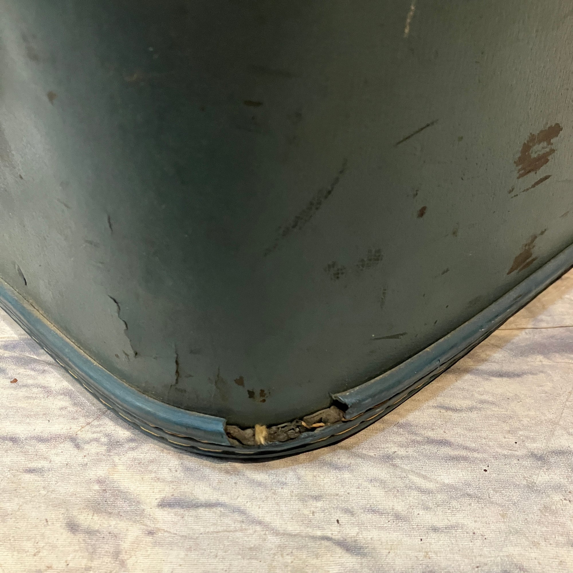 Unknown Vintage Suitcase Snare Case