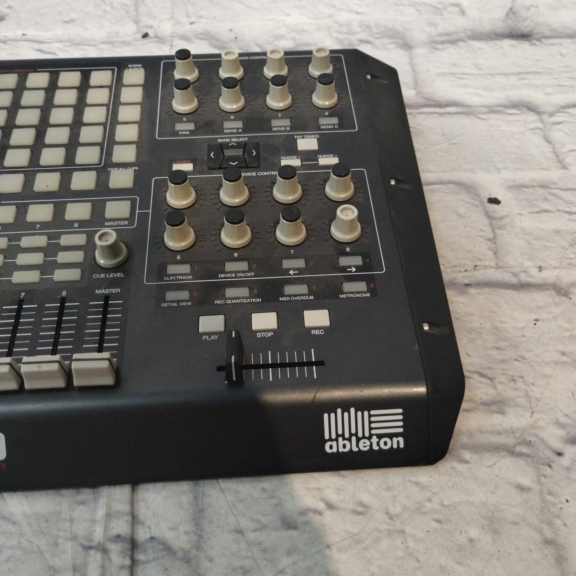 Akai APC 40 Ableton Controller