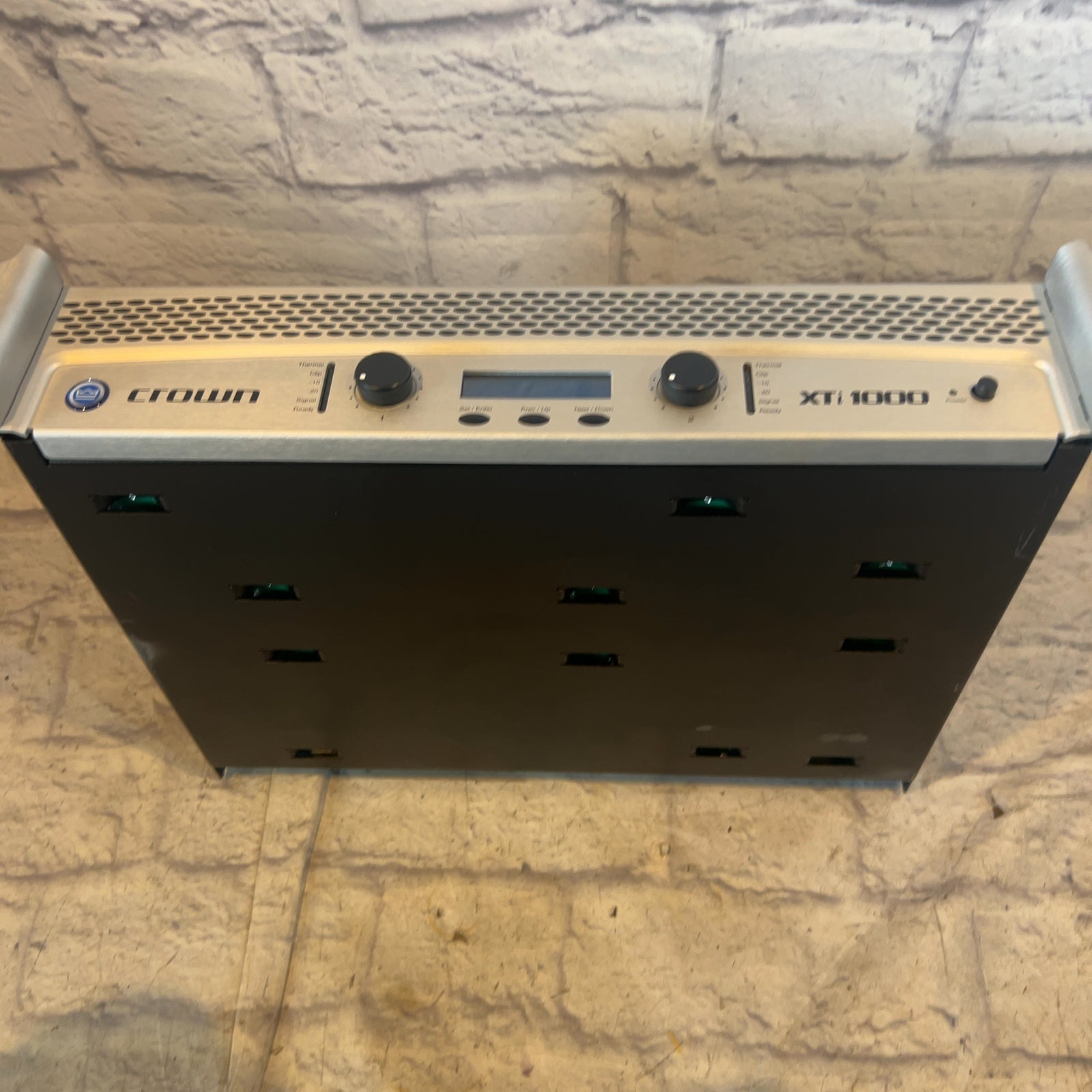 Crown XTI1000 Power Amp