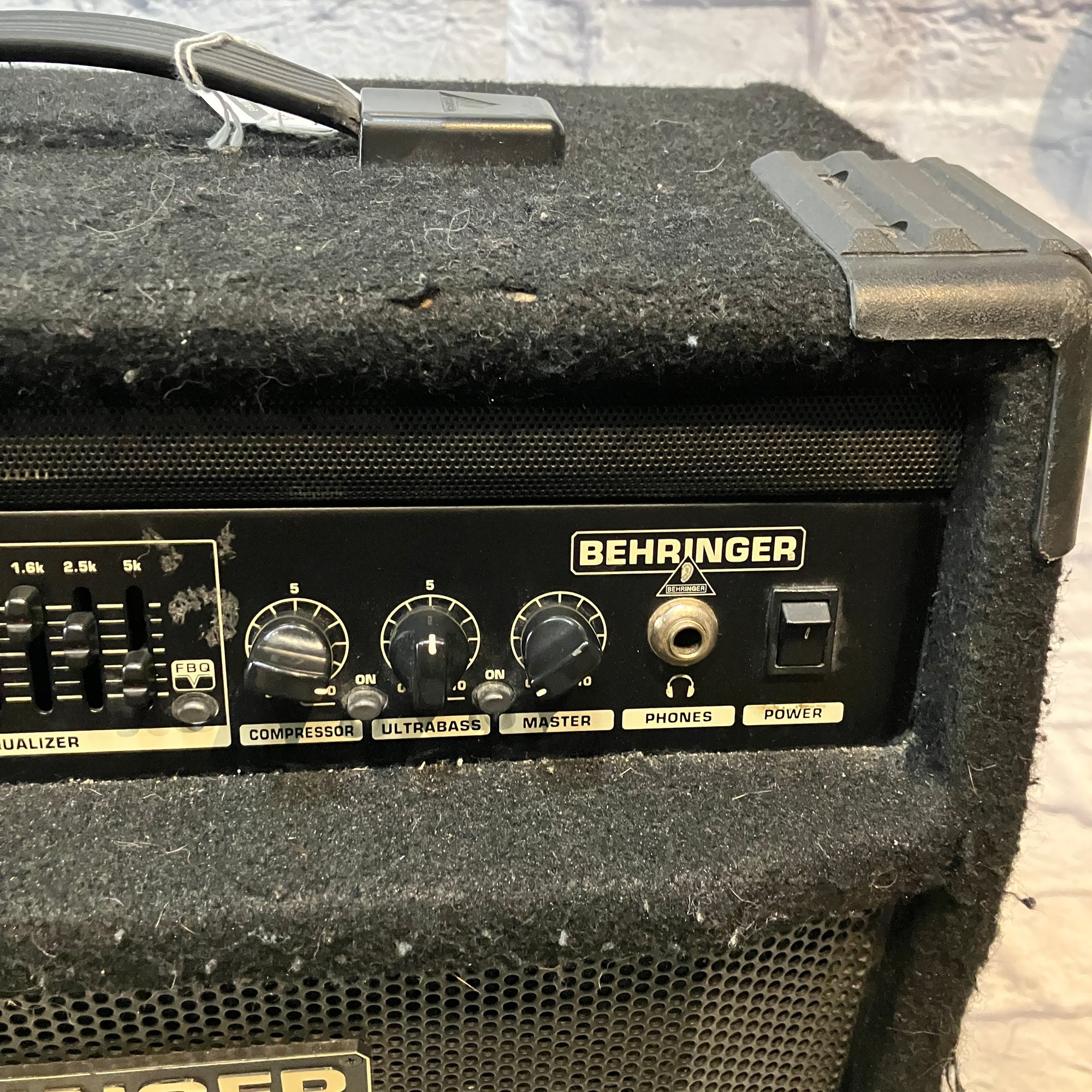 Behringer BXL3000 Bass Guitar Combo Amp