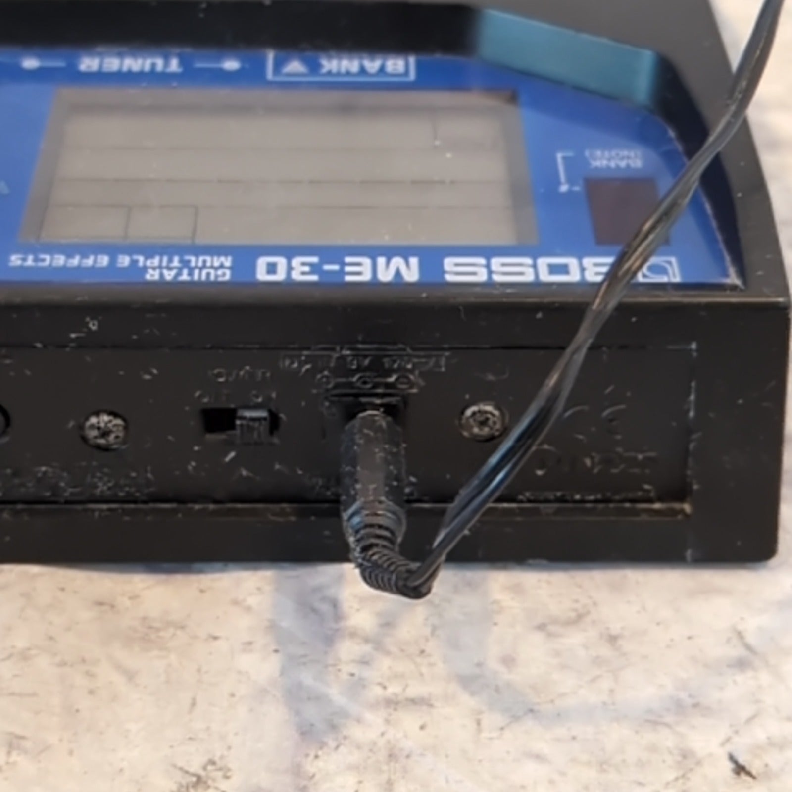 Boss ME-30 Multi Effects Pedal w/ Power Supply
