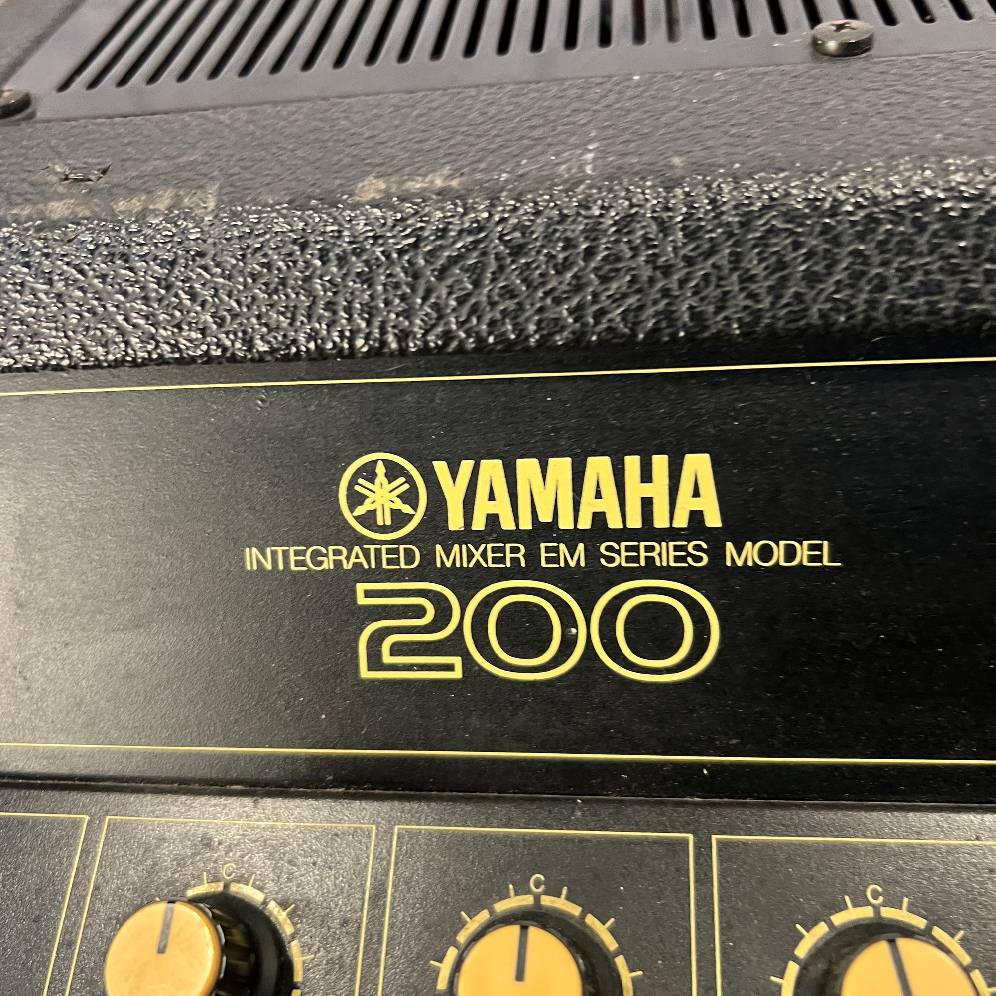 Yamaha EM200B Mixer Japan