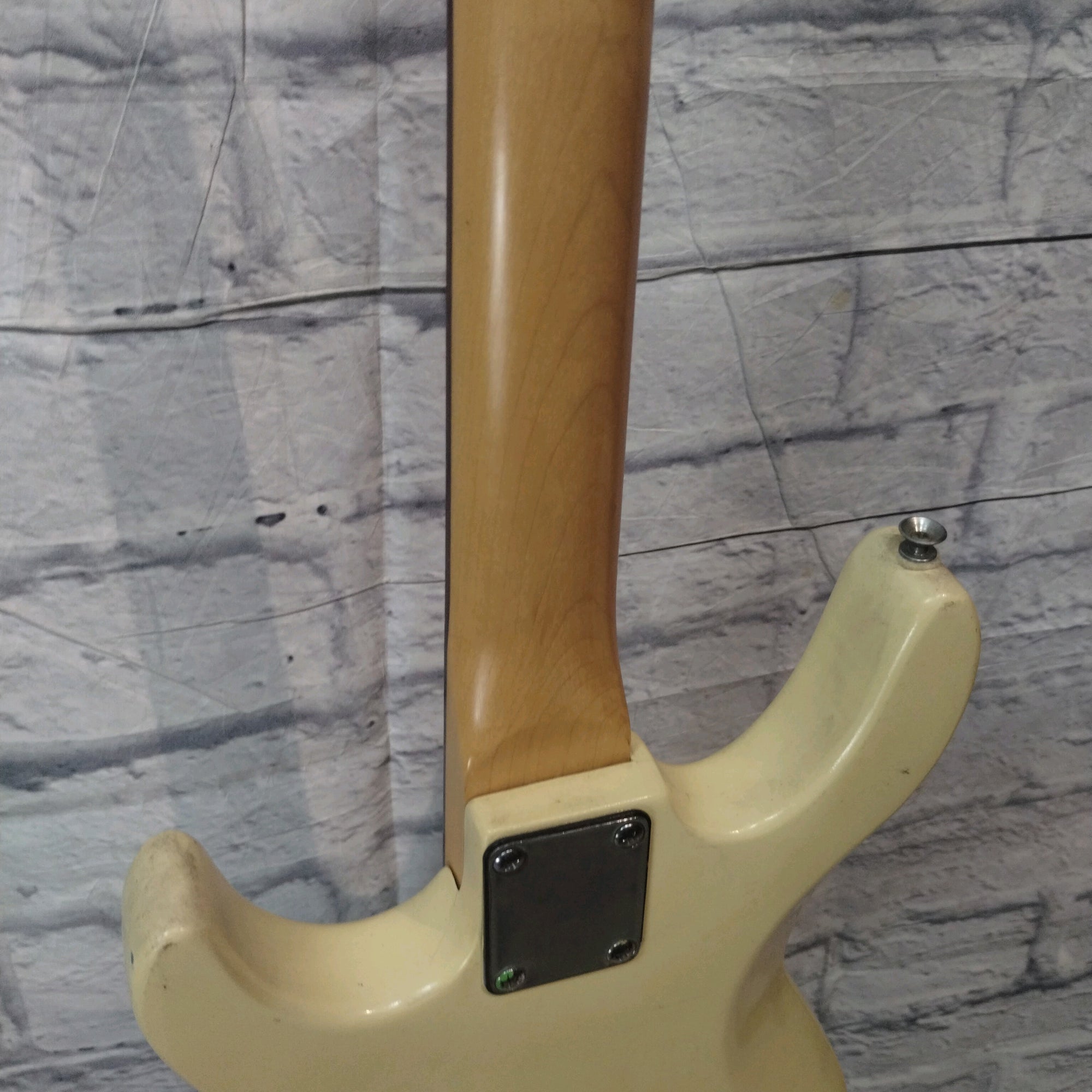 Unknown S Style Electric Guitar HSS - Cream Electric Guitar