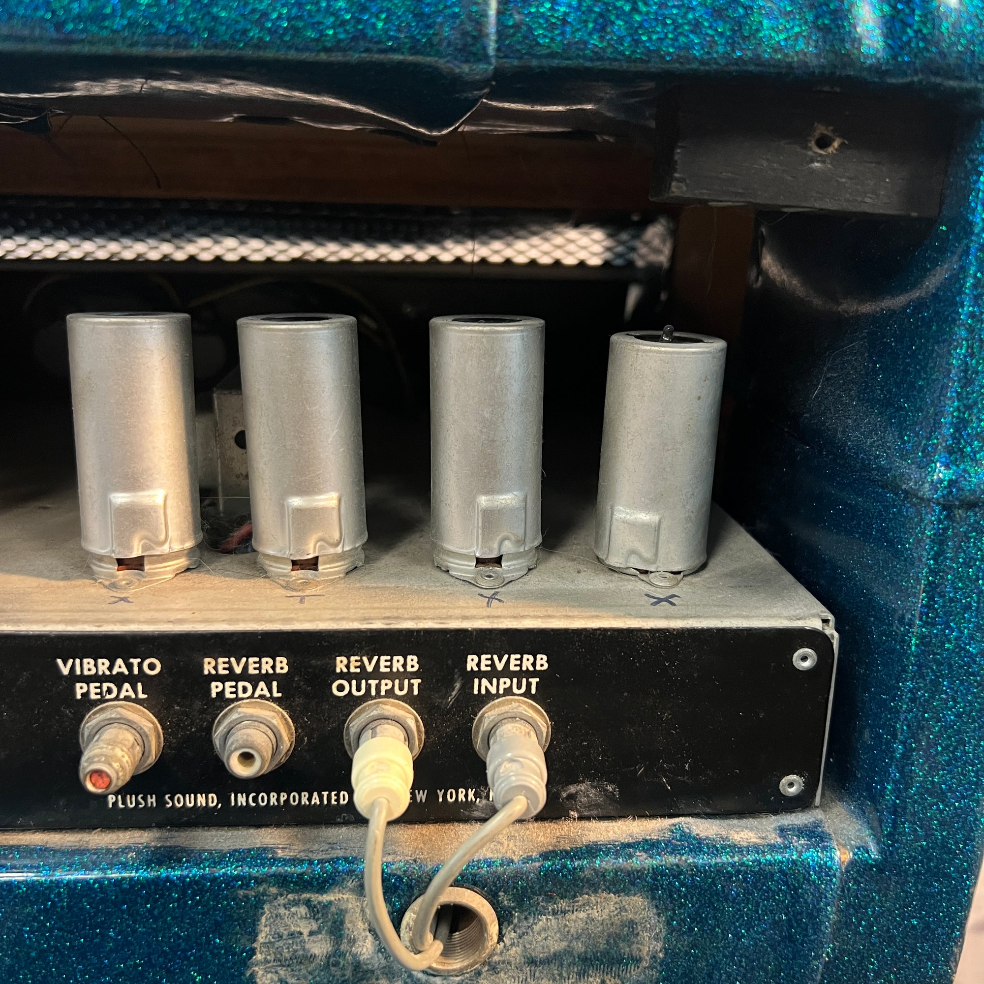 Plush Vintage P1000S Tube Amp Head Blue Sparkle