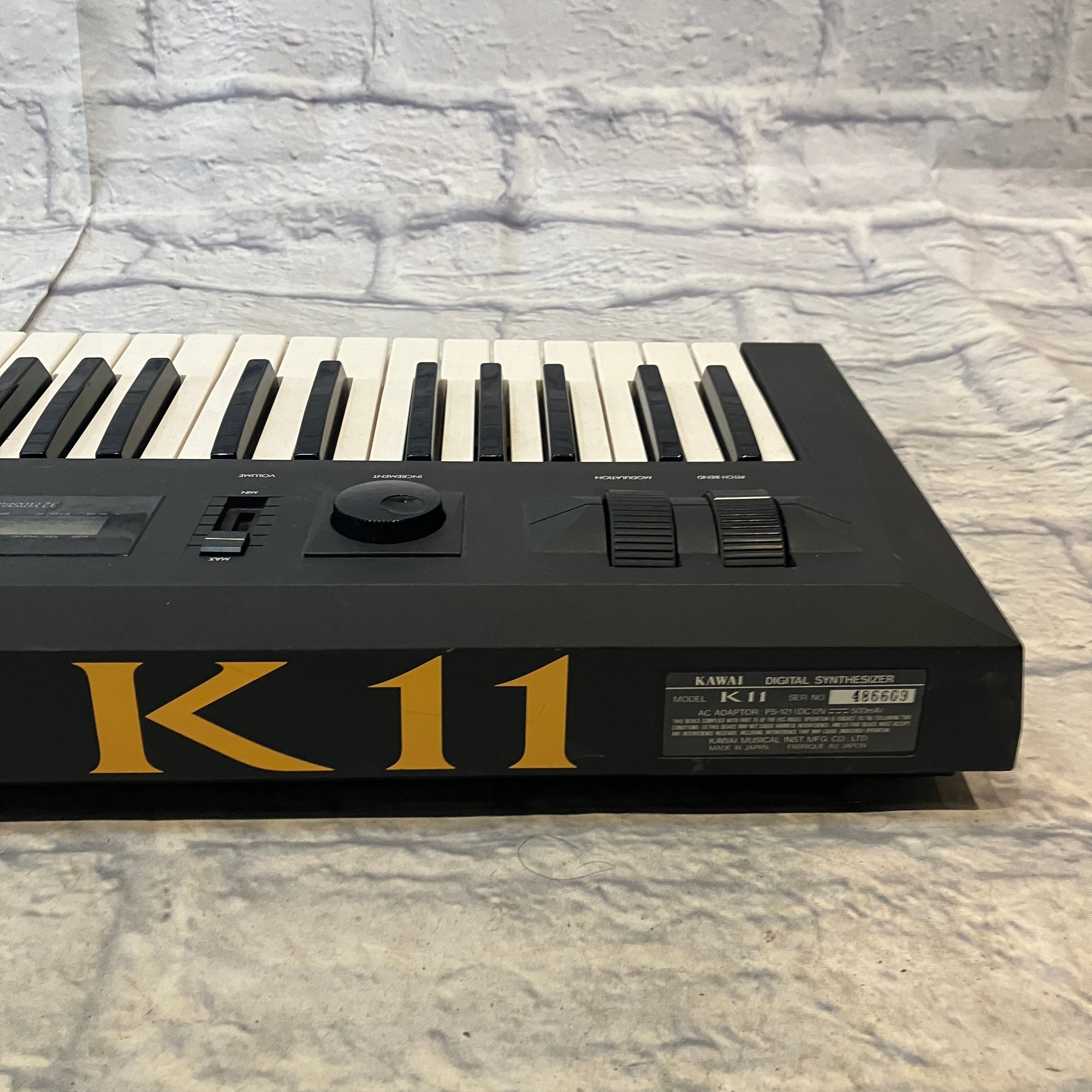 Kawai K 11 Synthesiser