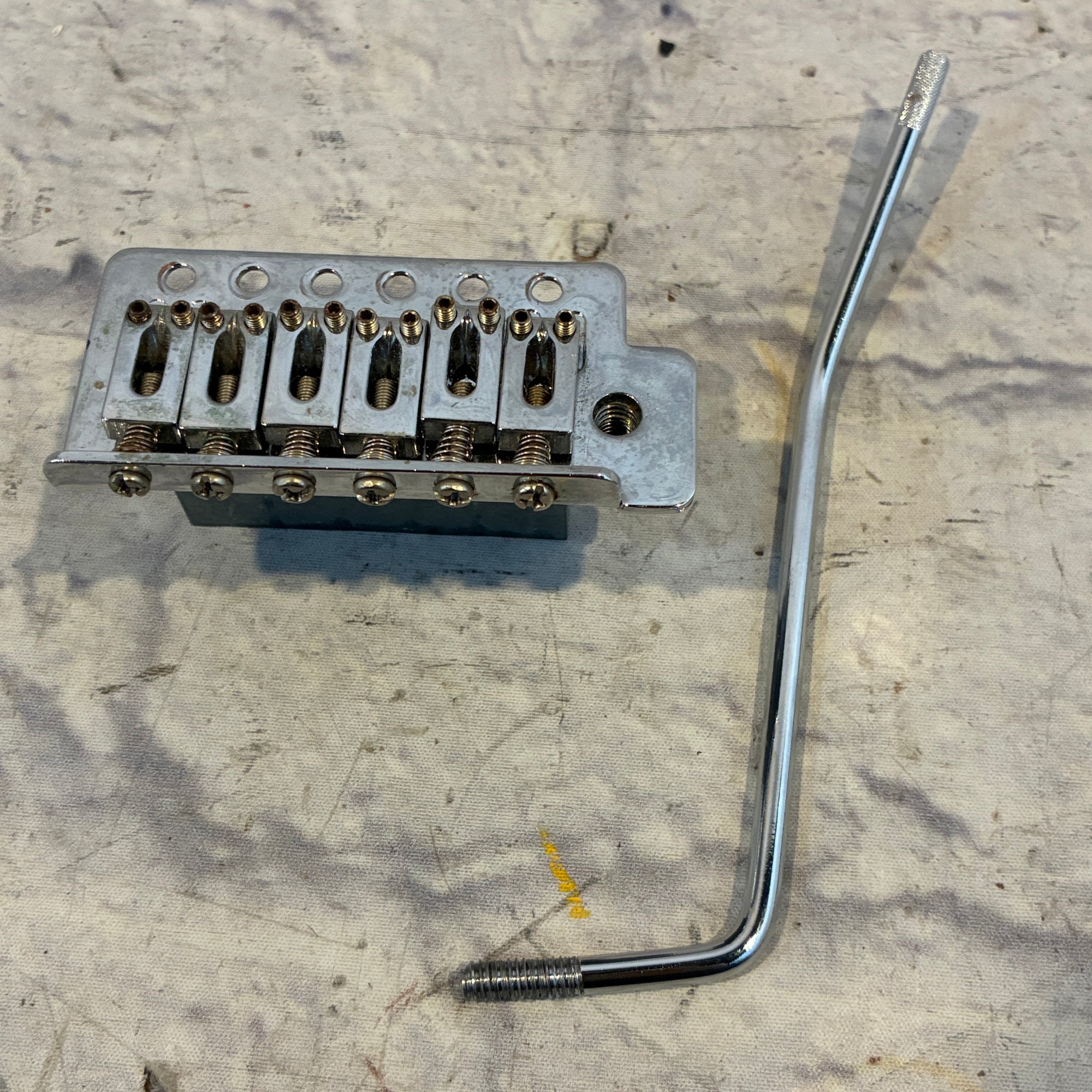 Squier Tremolo Bridge