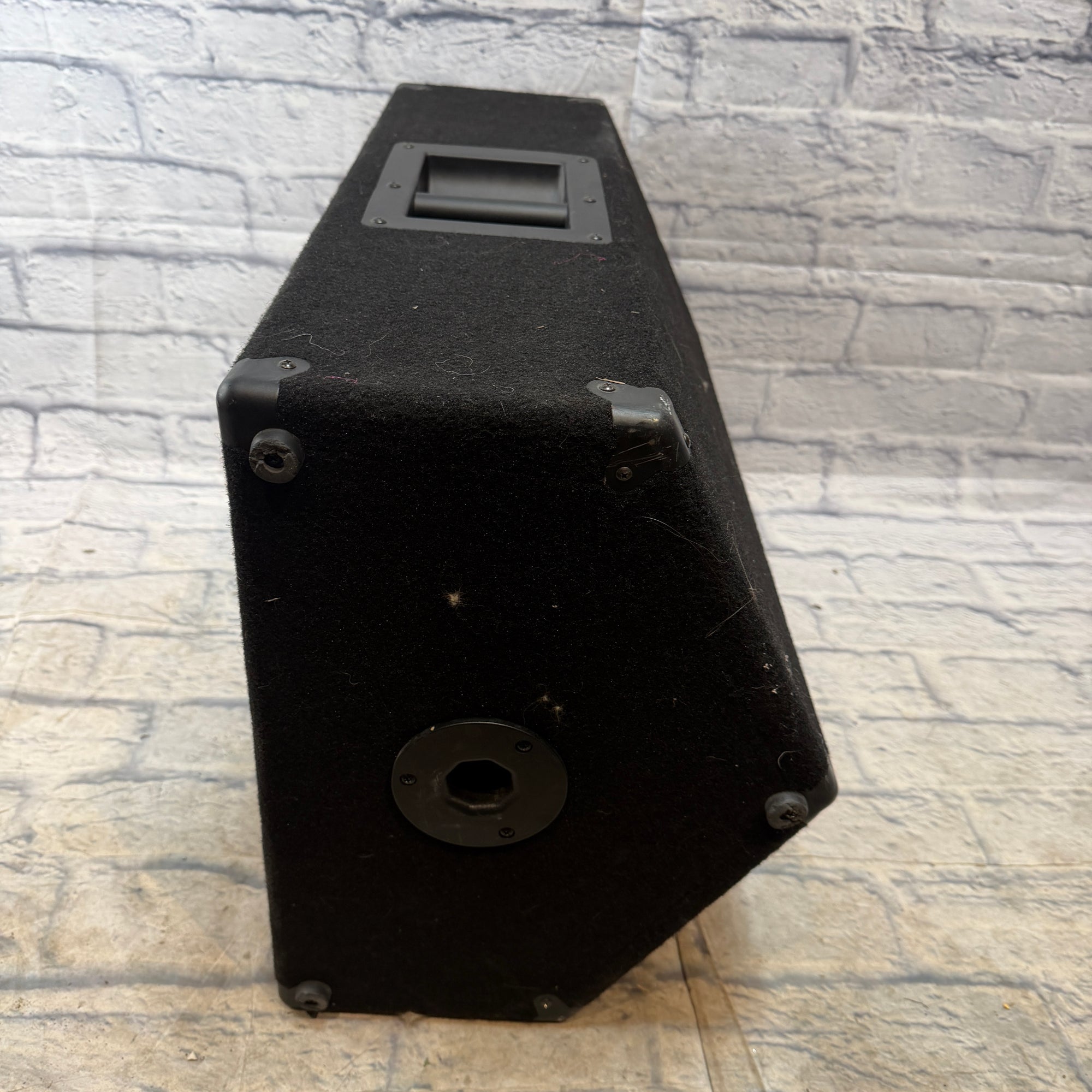 Yamaha SM15 4 Passive Speakers (Huge No Ship)