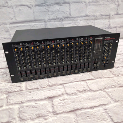Roland M-160II 16-Channel Line Mixer