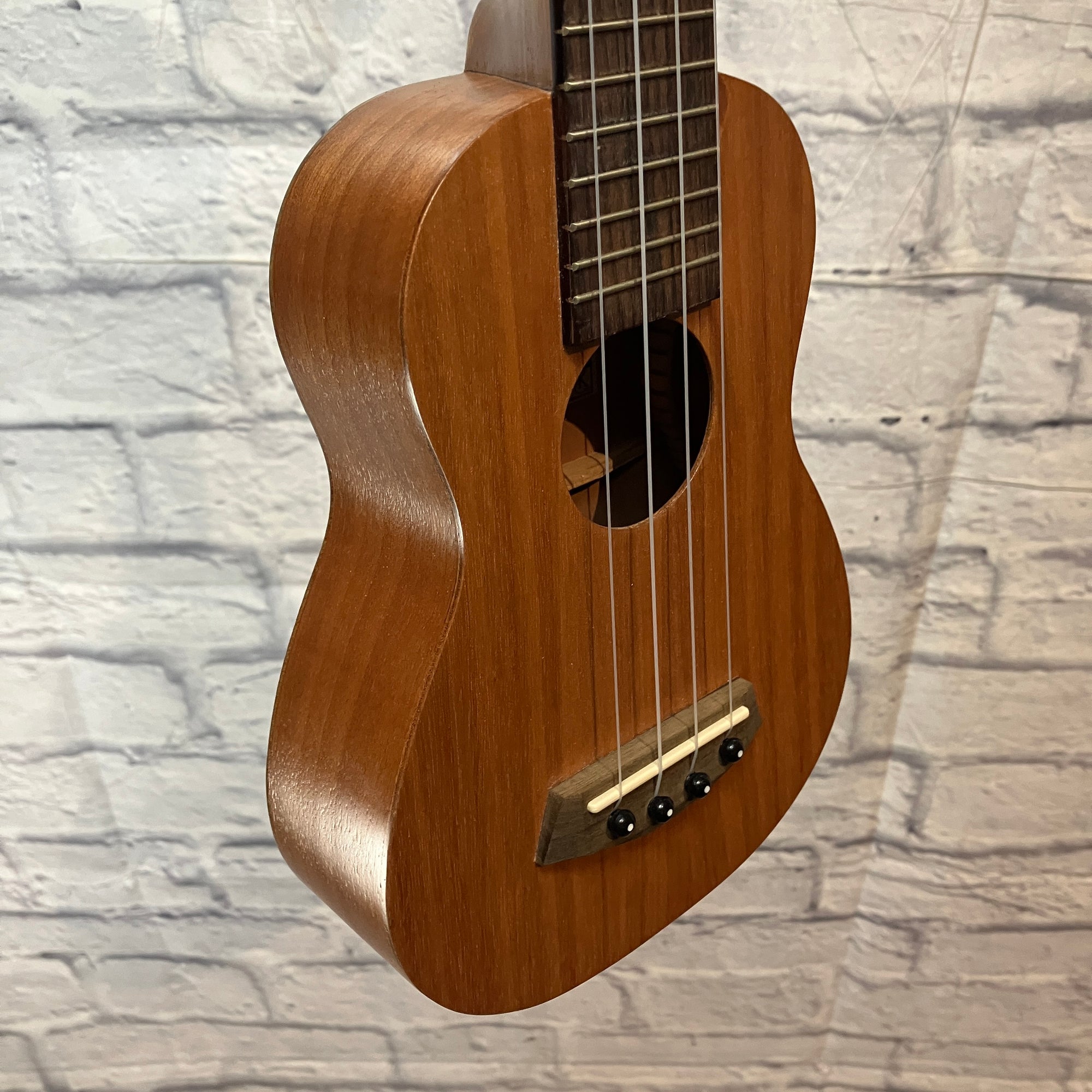 Kanile'a MS-4 Islander Soprano Ukulele w/ bag