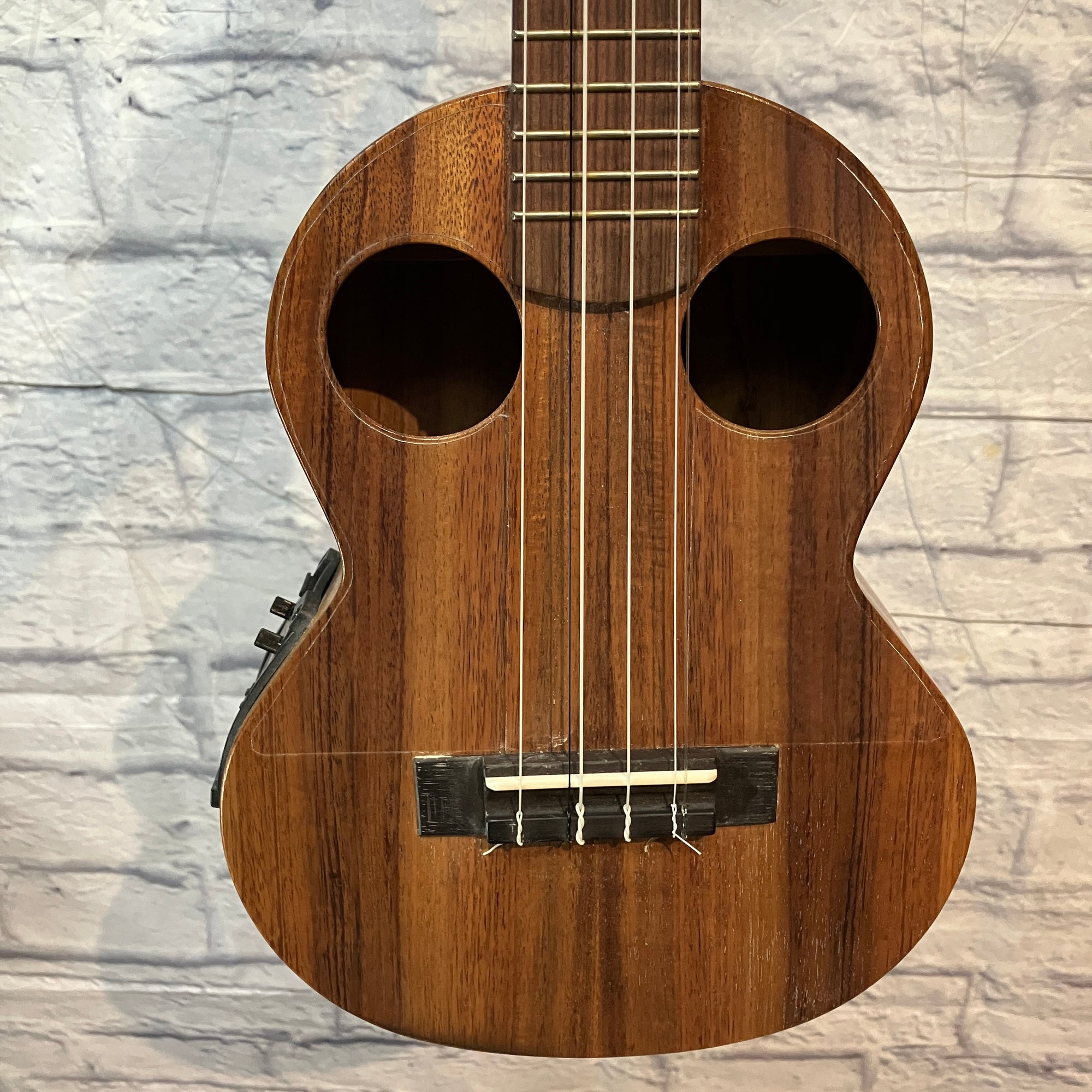 Mele 6 String Tenor Ukulele Double Sound Hole w/ Pickup w/ case