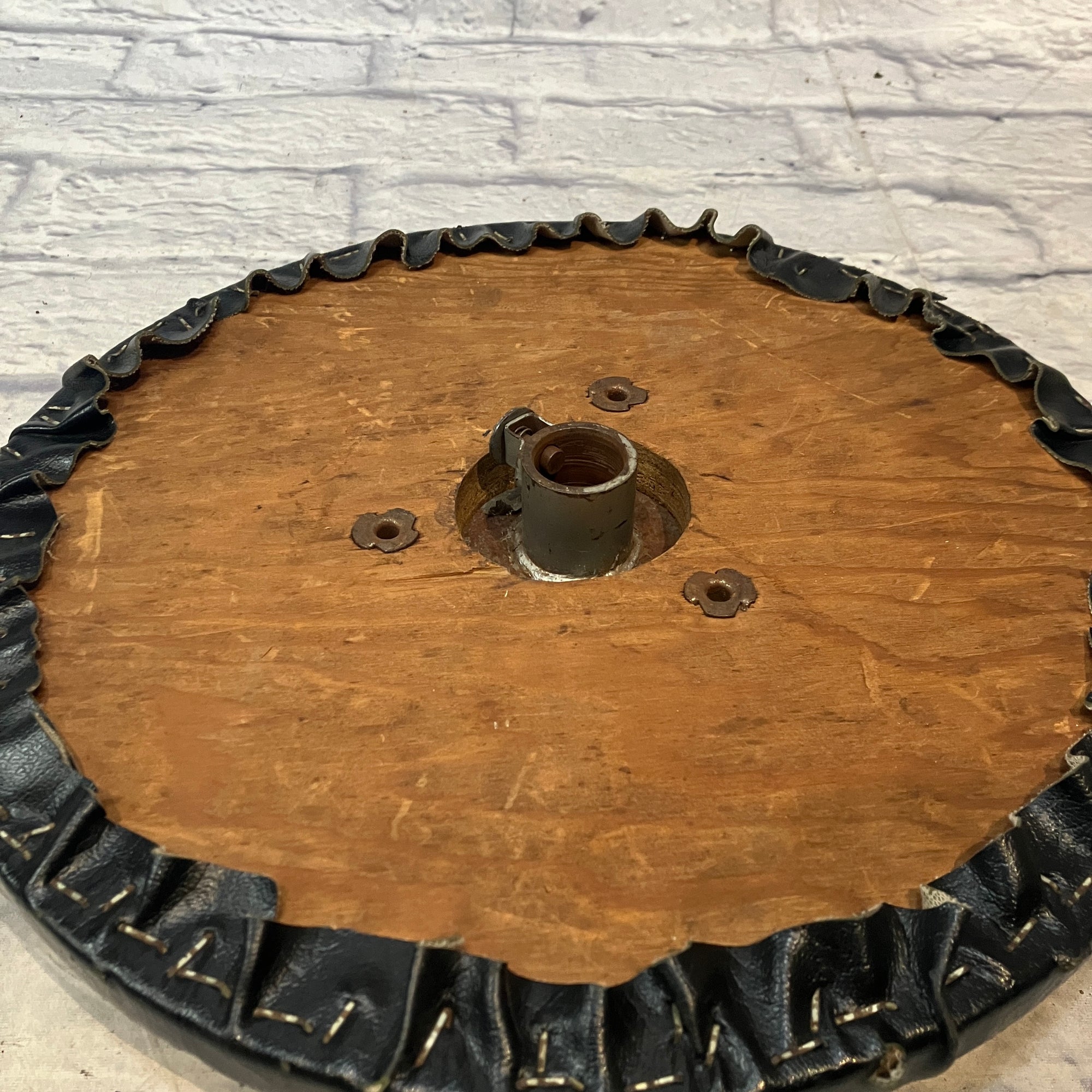 Unknown Drum Throne Head