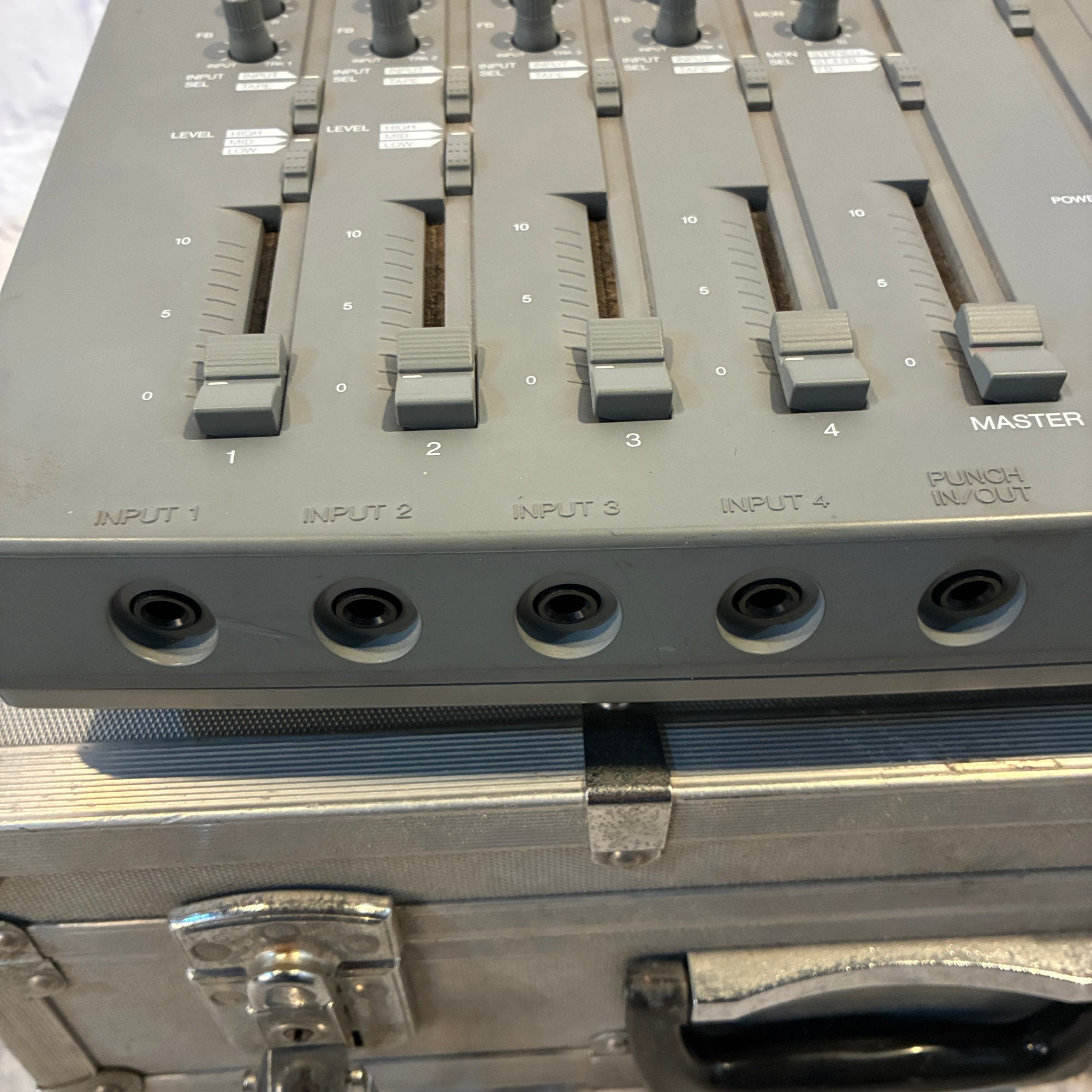 Fostex XR-5 Cassette Multitrack Recorder with Case