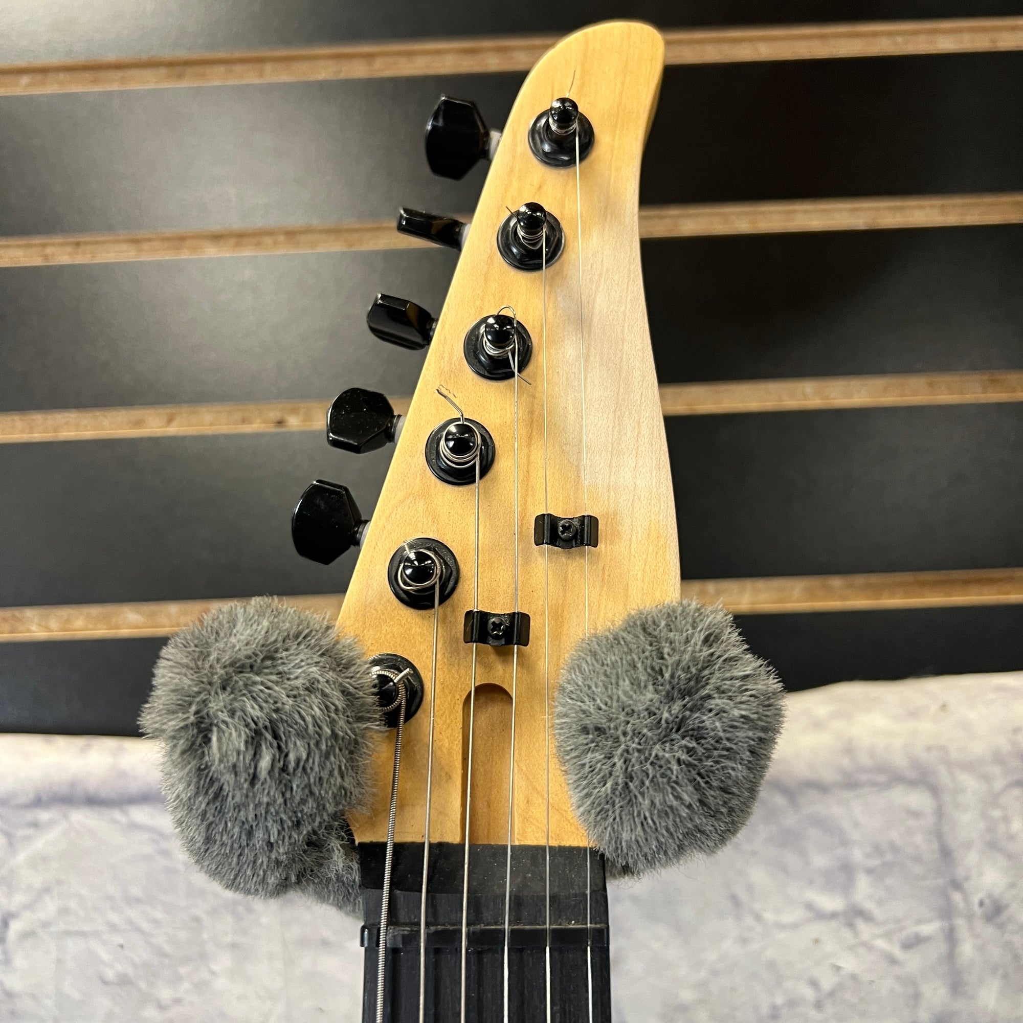Unknown Strat Style Sunburst Electric Guitar