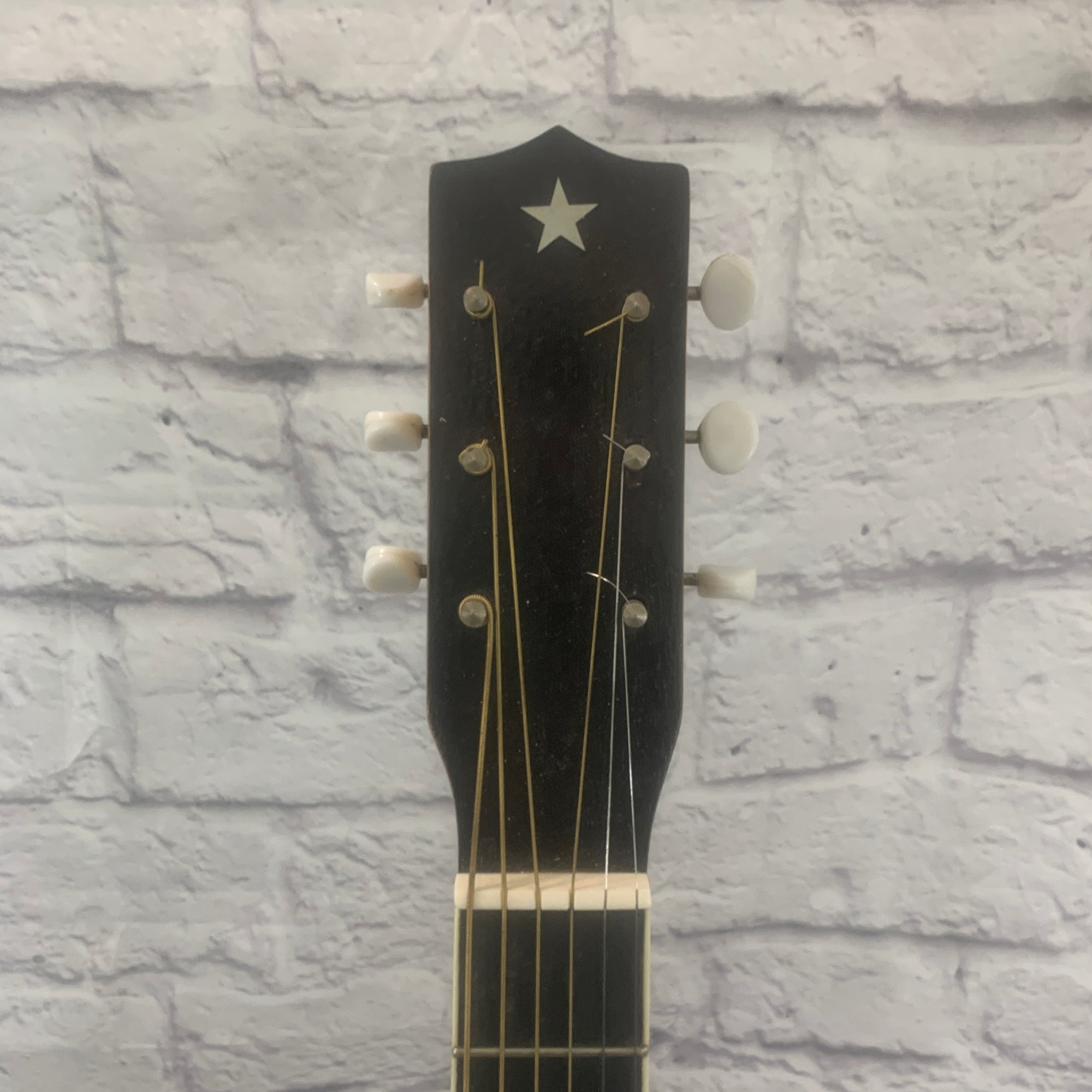 United "Custom Shop" Parlor Acoustic Guitar