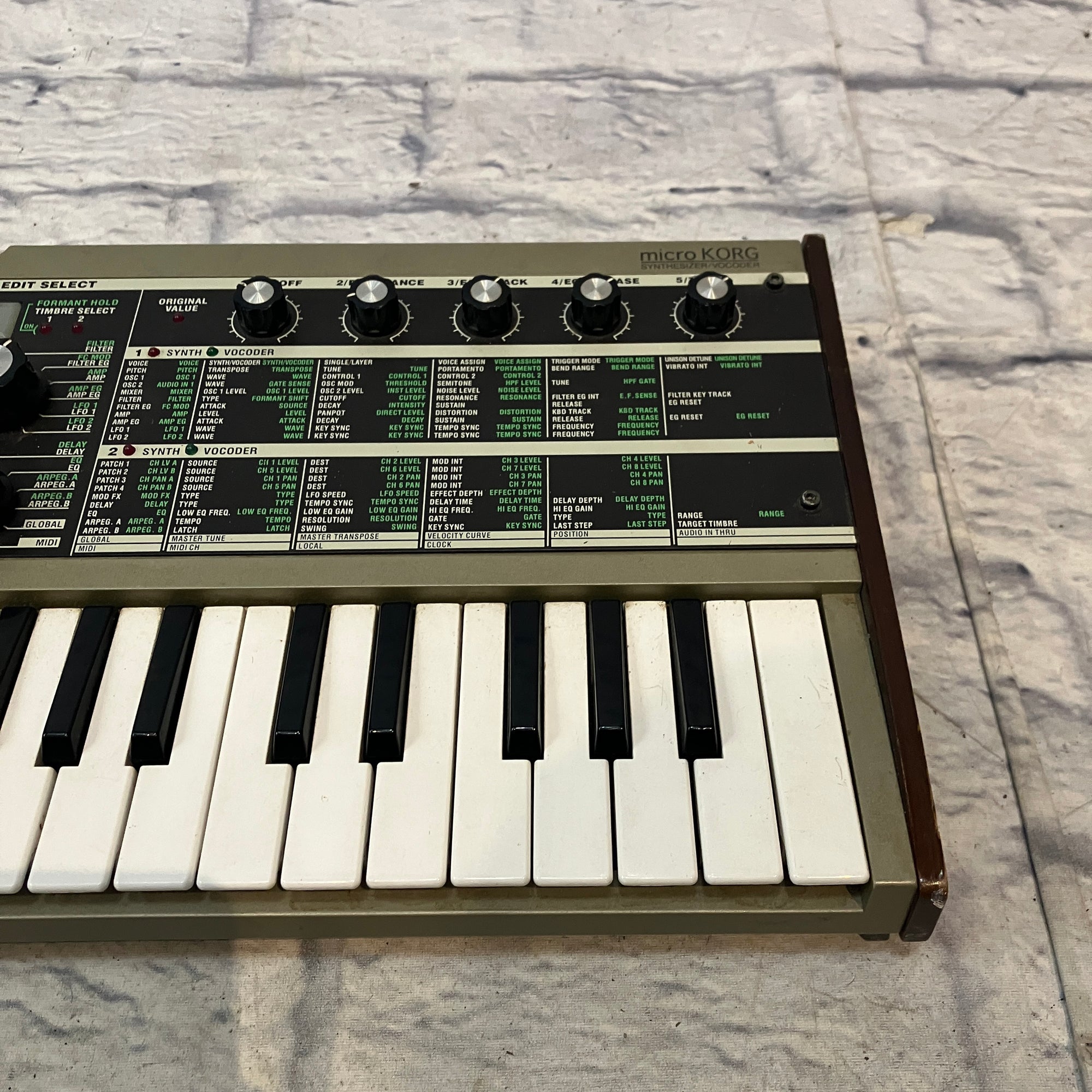 Korg microKORG 37-Key Synthesizer/Vocoder