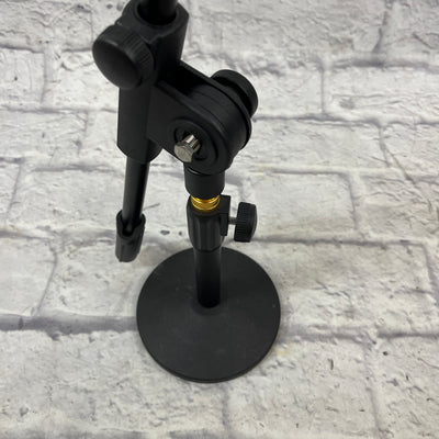 Unknown Desktop Boom Microphone Stand