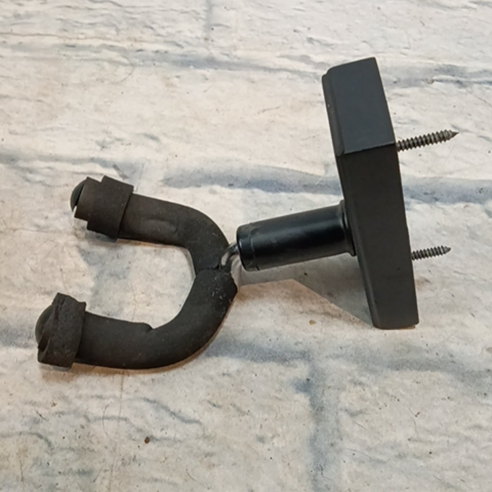 Fretrest Wall Guitar Hanger GH1BK
