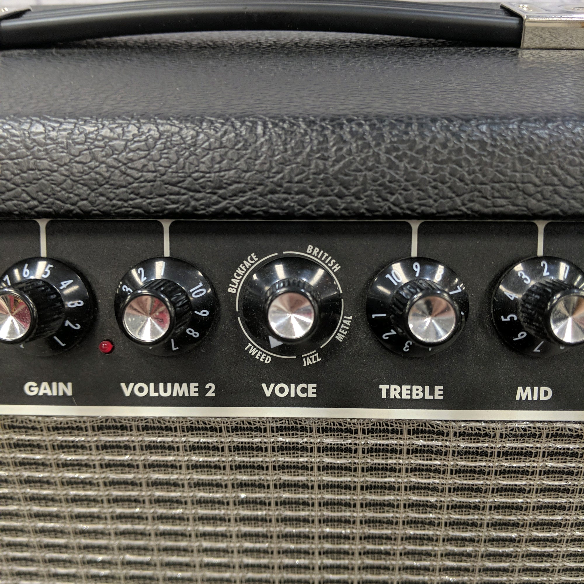 Fender Champion 100 Guitar Combo Amp Guitar