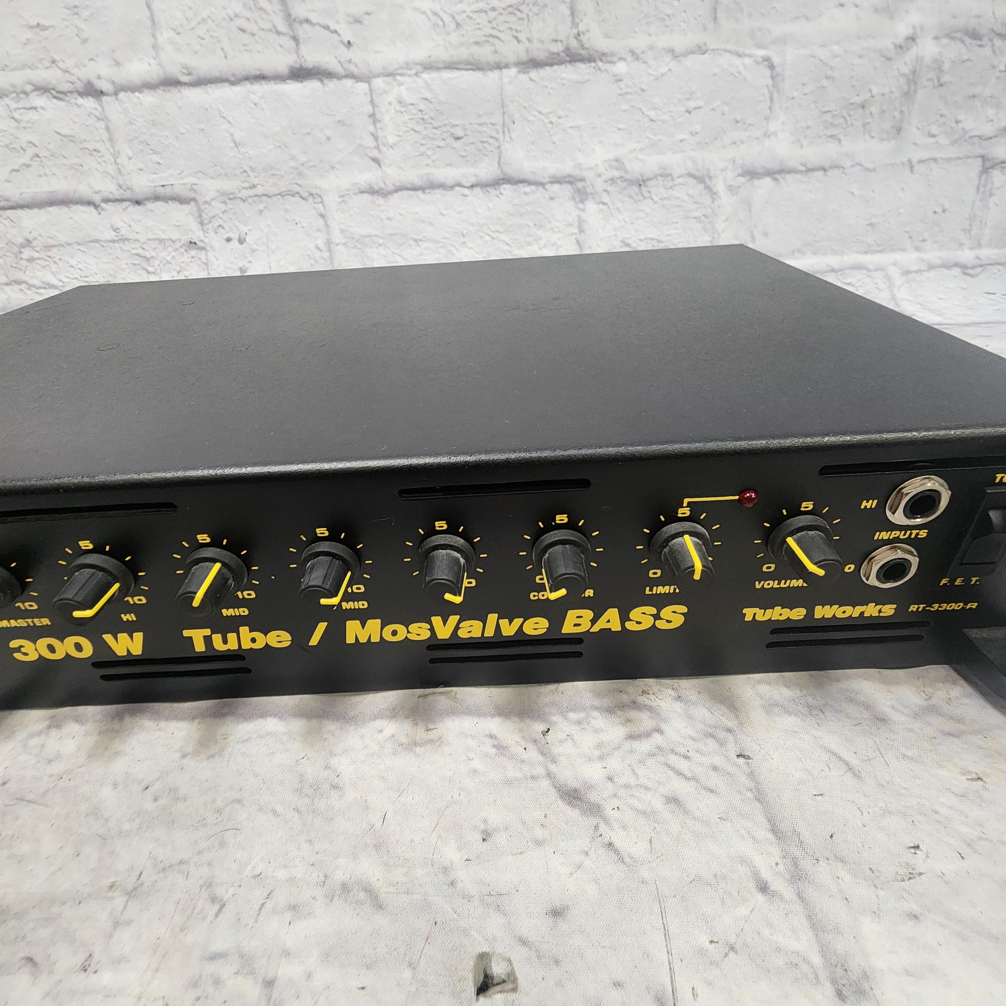 Tube Works RT-3300-R Bass Head (AS IS)