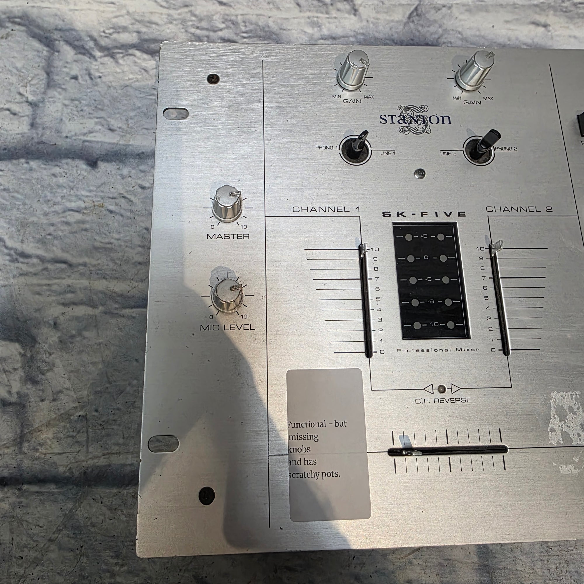 Stanton SK-Five DJ Mixer