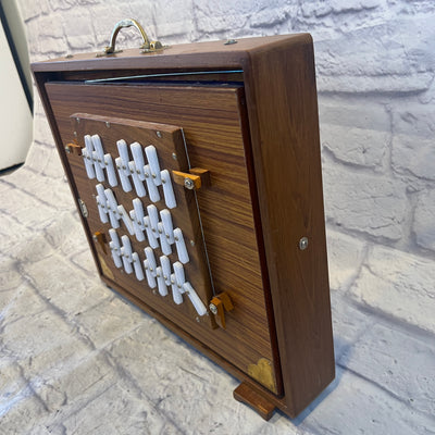 Unknown Shruti Box 3 Octave.